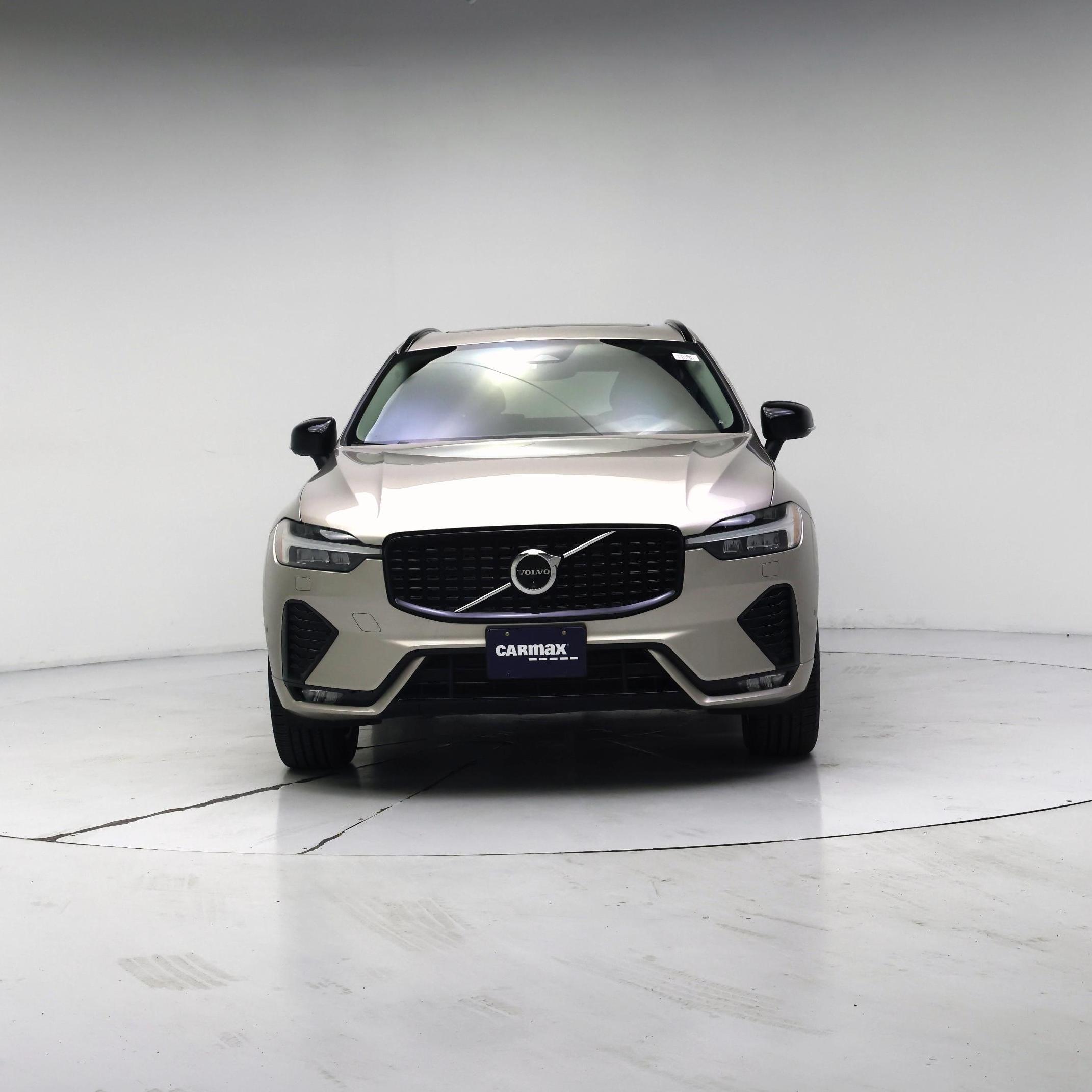 Thumbnail: 2023 Volvo XC60 - 5