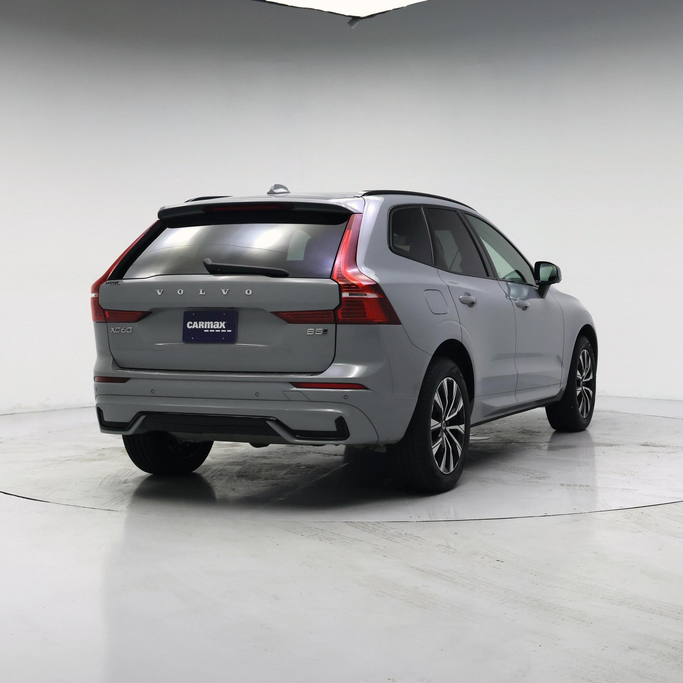 Thumbnail: 2024 Volvo XC60 - 8