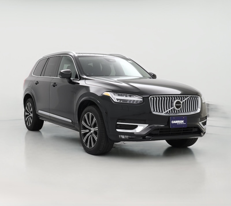 2023 Volvo XC90 B6 Plus