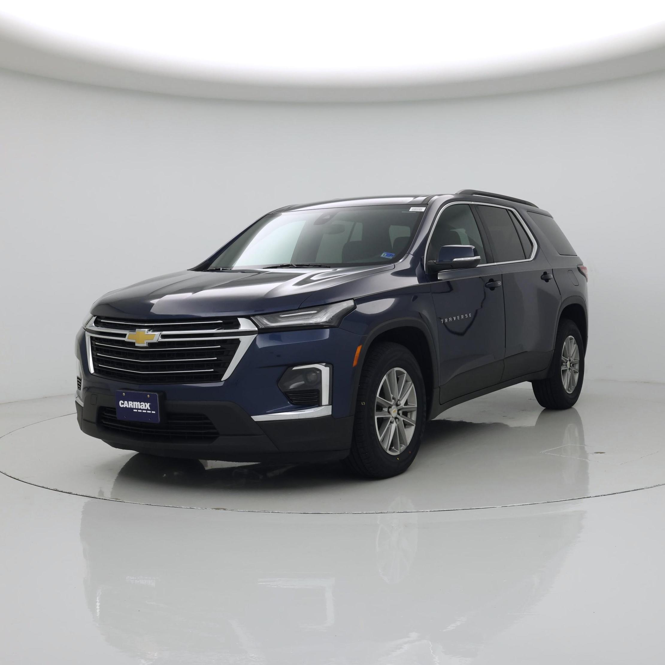 Thumbnail: 2023 Chevrolet Traverse - 4