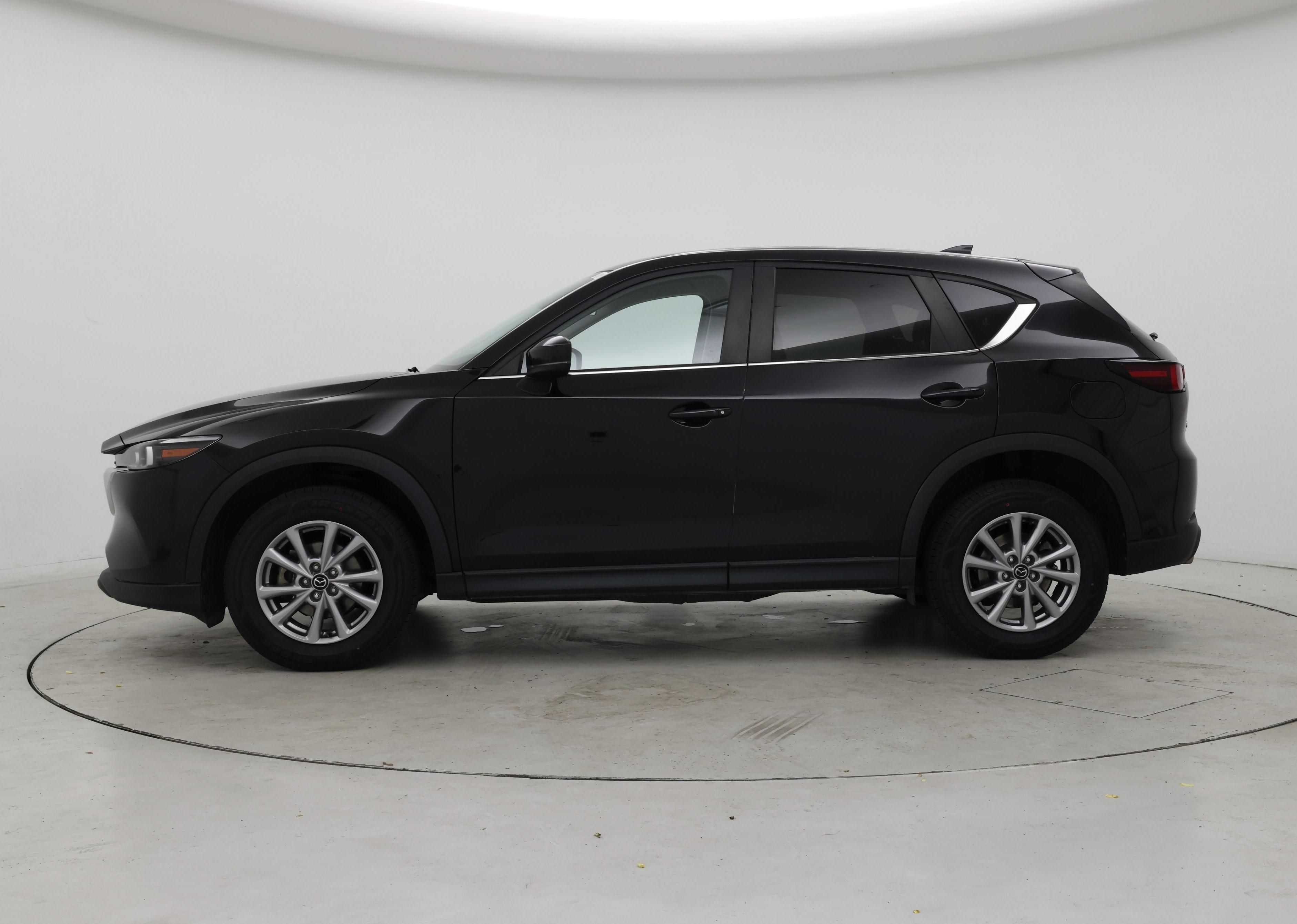 Thumbnail: 2023 Mazda CX-5 - 3