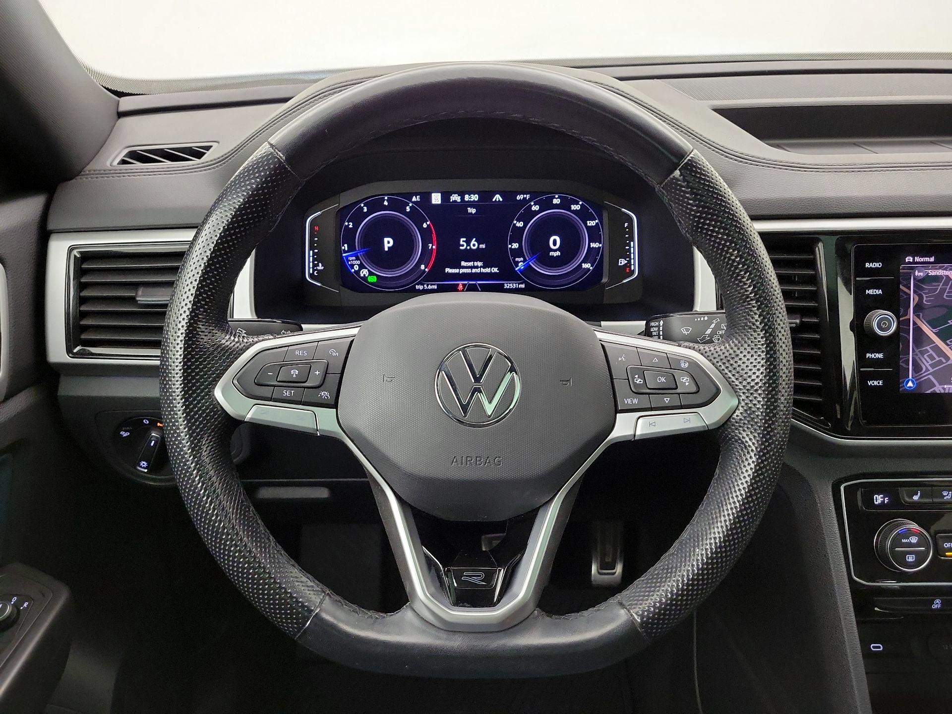 Thumbnail: 2022 Volkswagen Atlas - 10