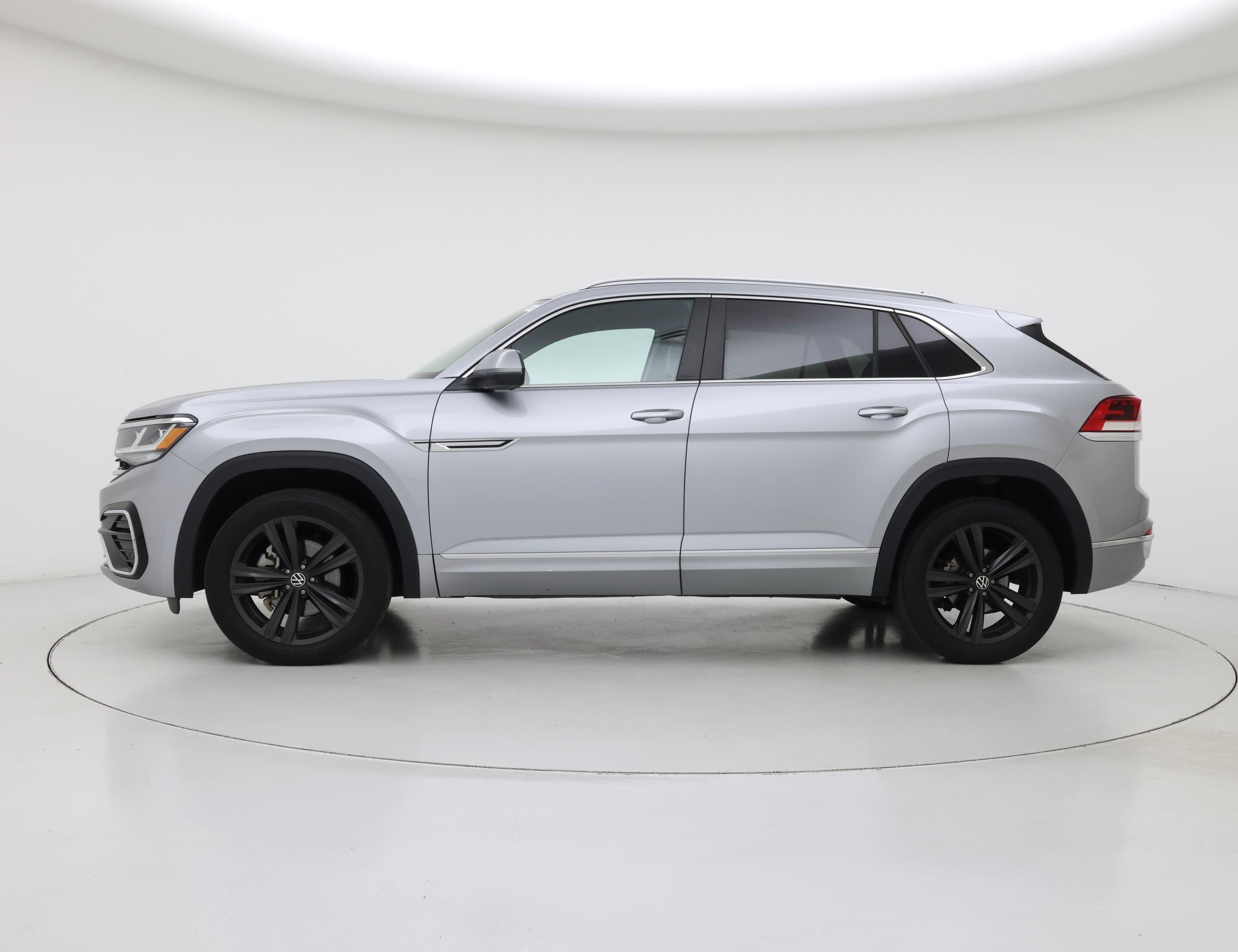 Thumbnail: 2022 Volkswagen Atlas - 3