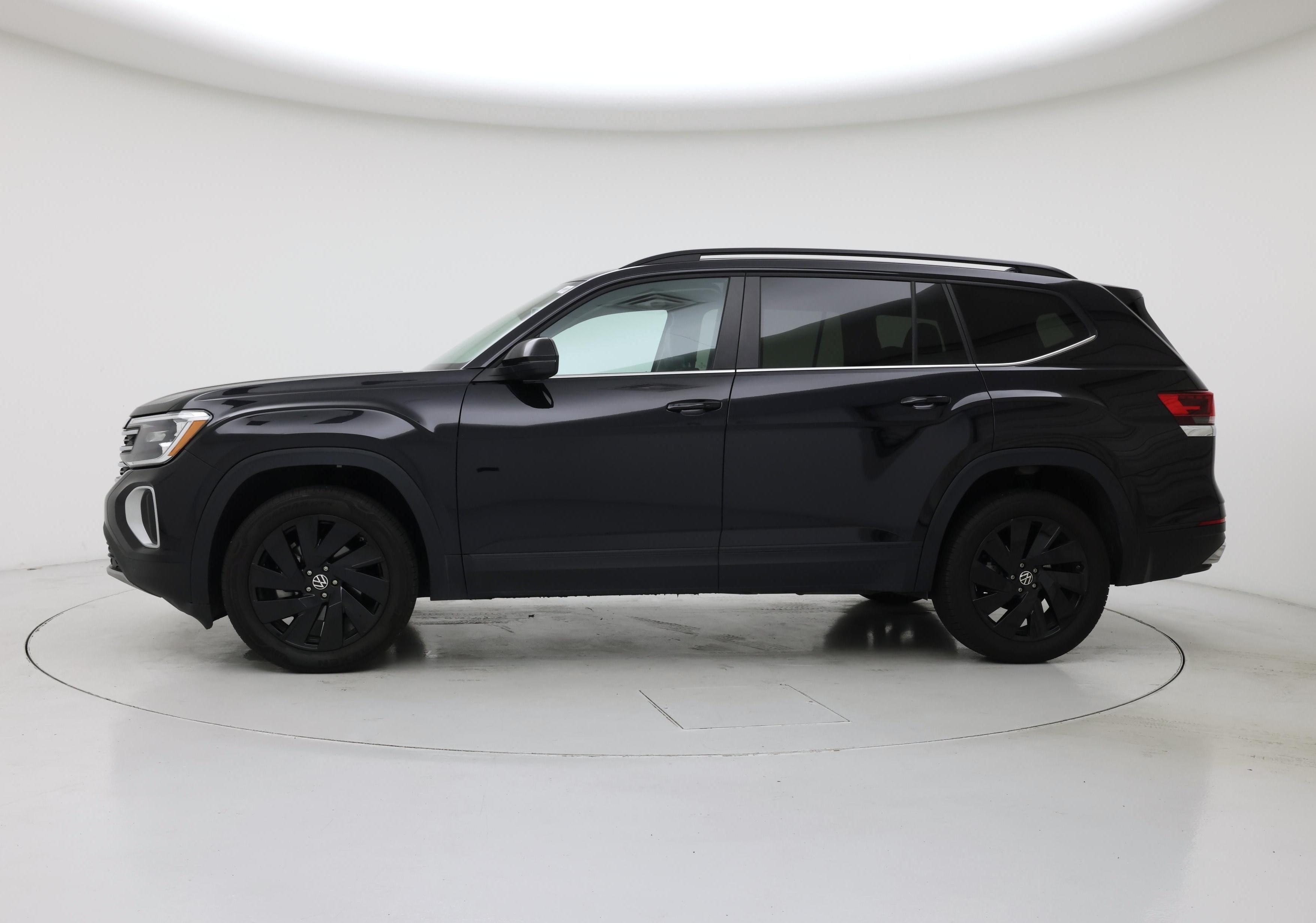 Thumbnail: 2024 Volkswagen Atlas - 3