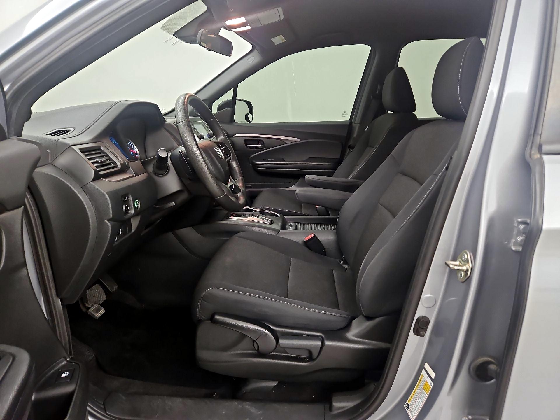 Thumbnail: 2020 Honda Passport - 11