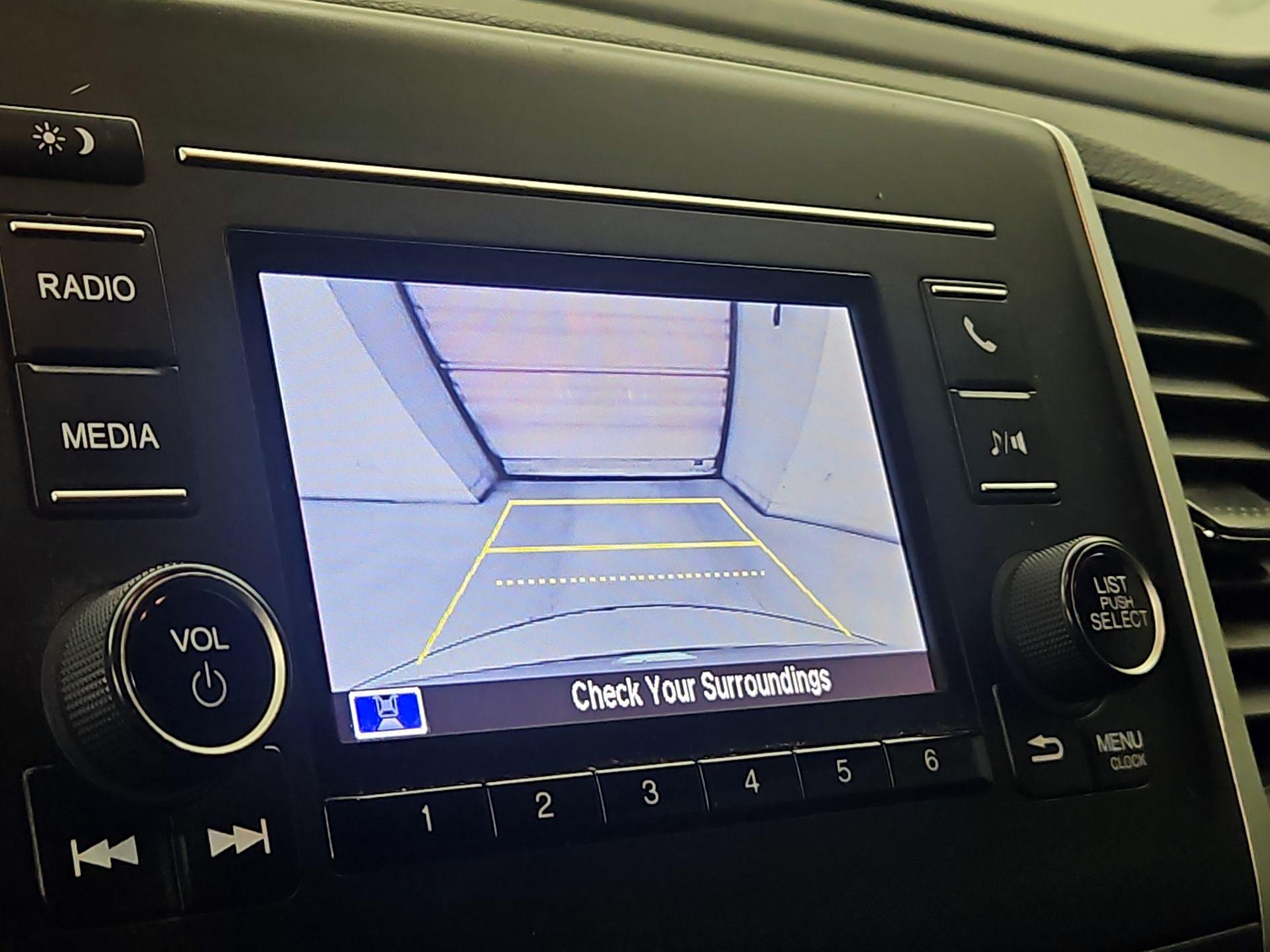 Thumbnail: 2020 Honda Passport - 14