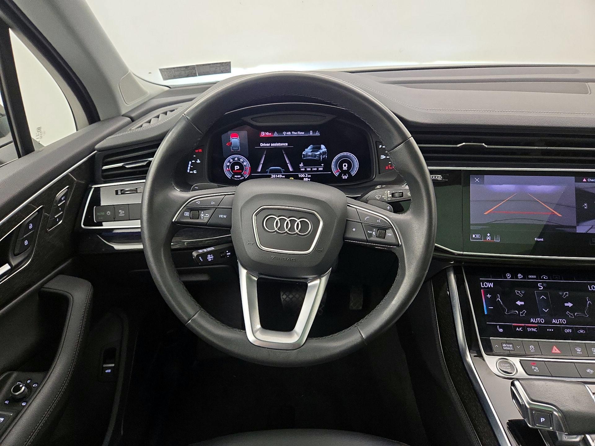 Thumbnail: 2023 Audi Q7 - 10