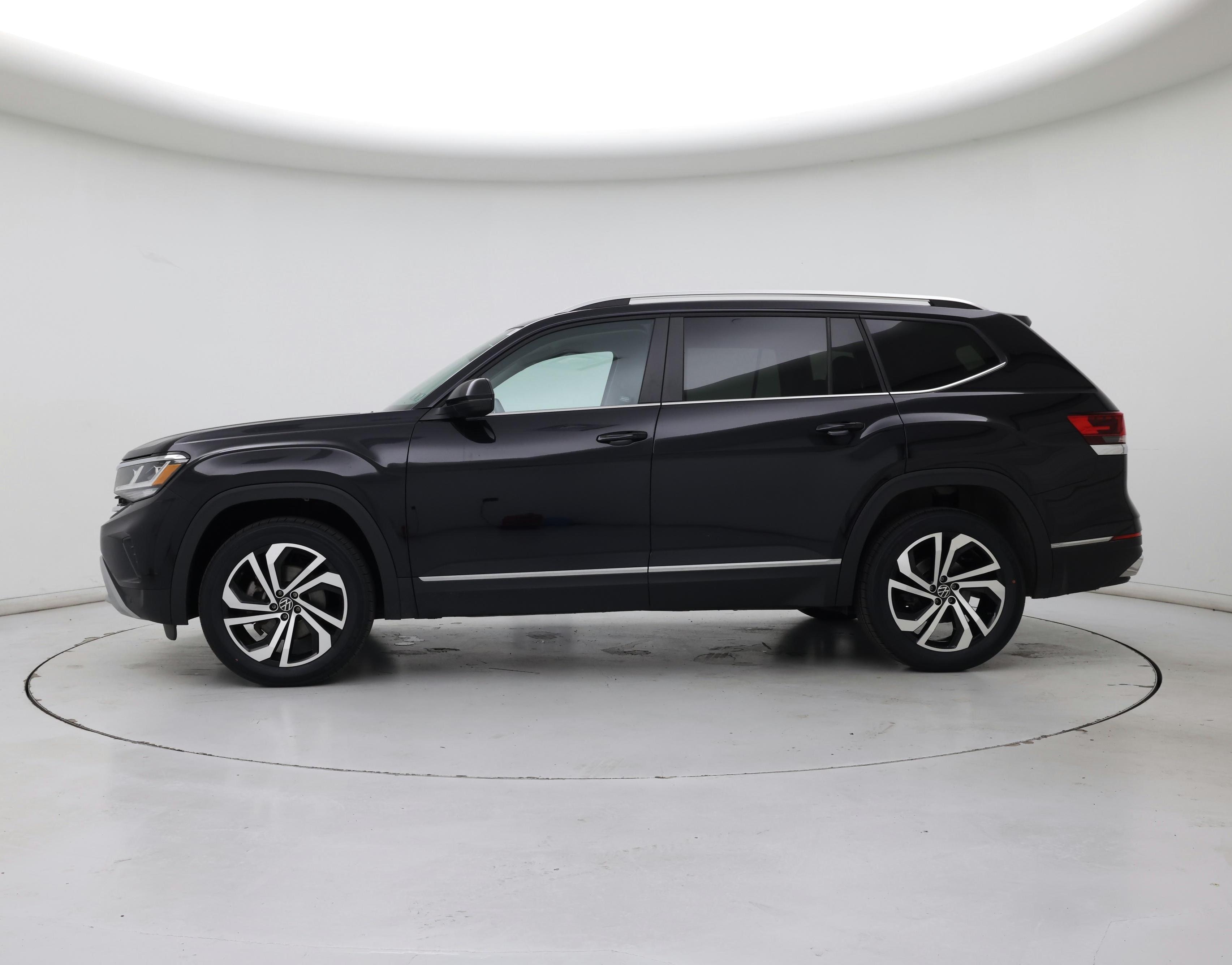 Thumbnail: 2023 Volkswagen Atlas - 3