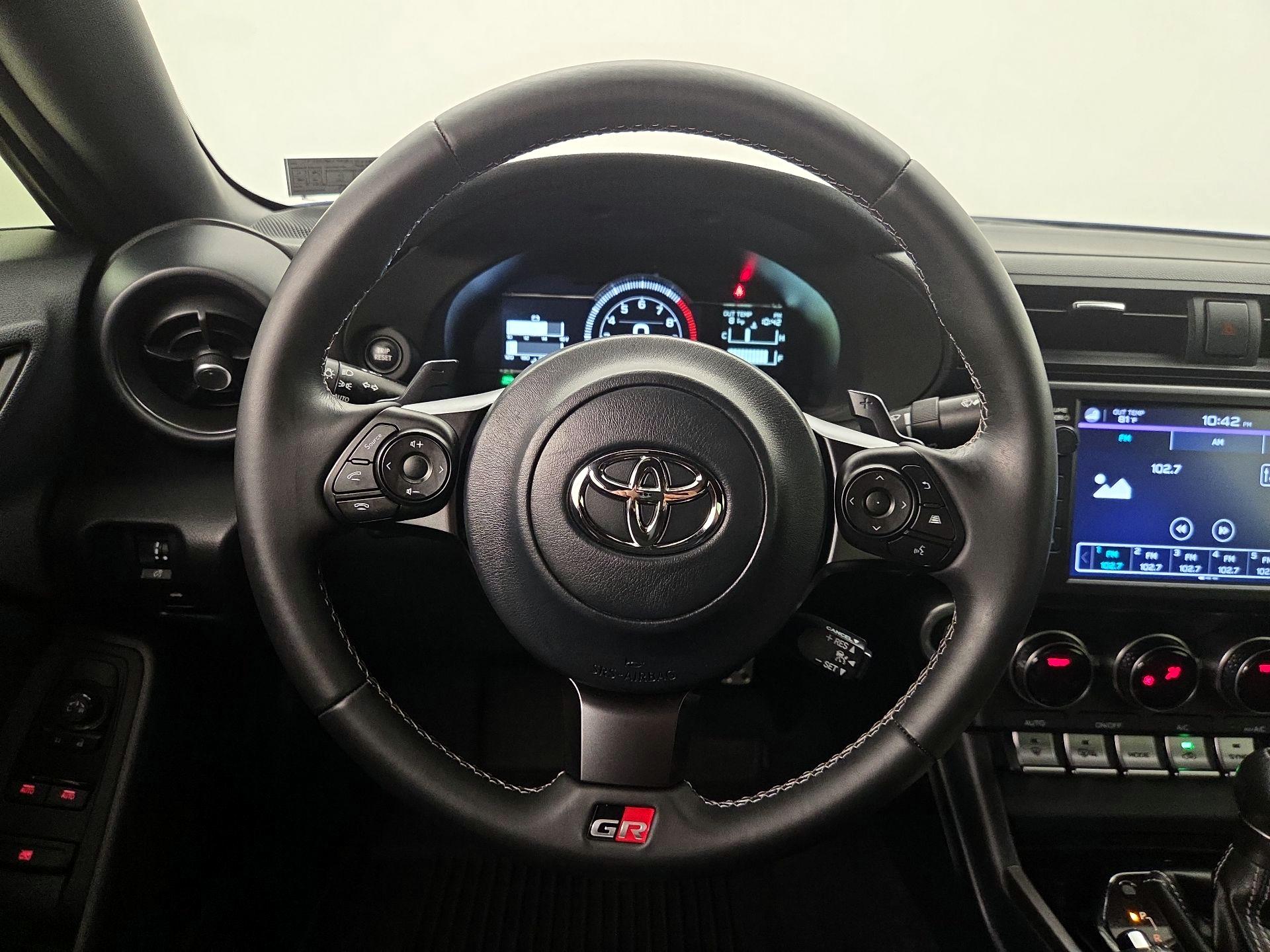 Thumbnail: 2022 Toyota GR86 - 10