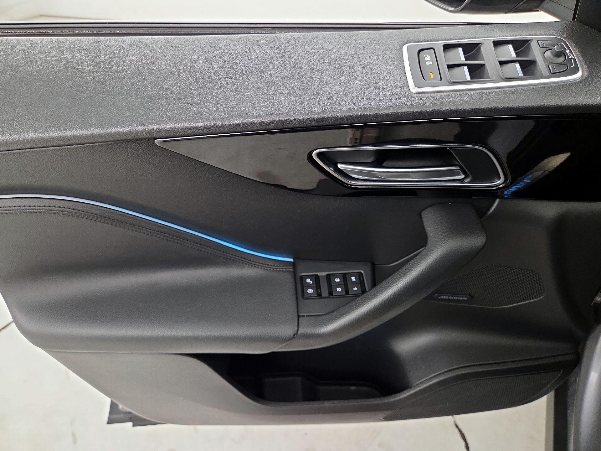 Thumbnail: 2020 Jaguar F-Pace - 12