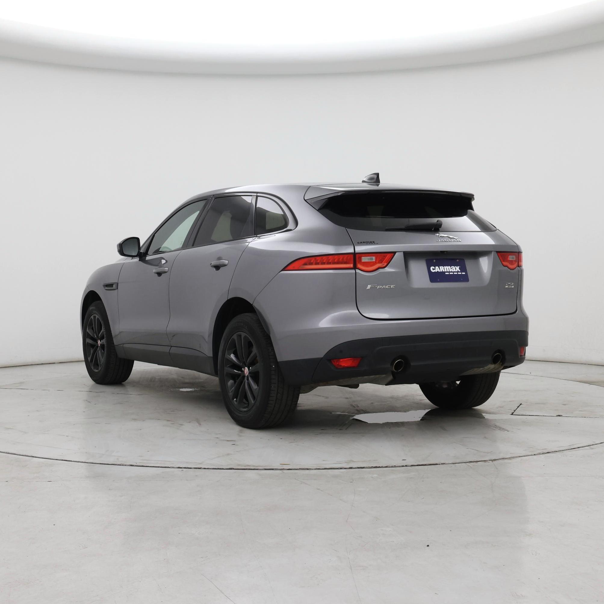 Thumbnail: 2020 Jaguar F-Pace - 2