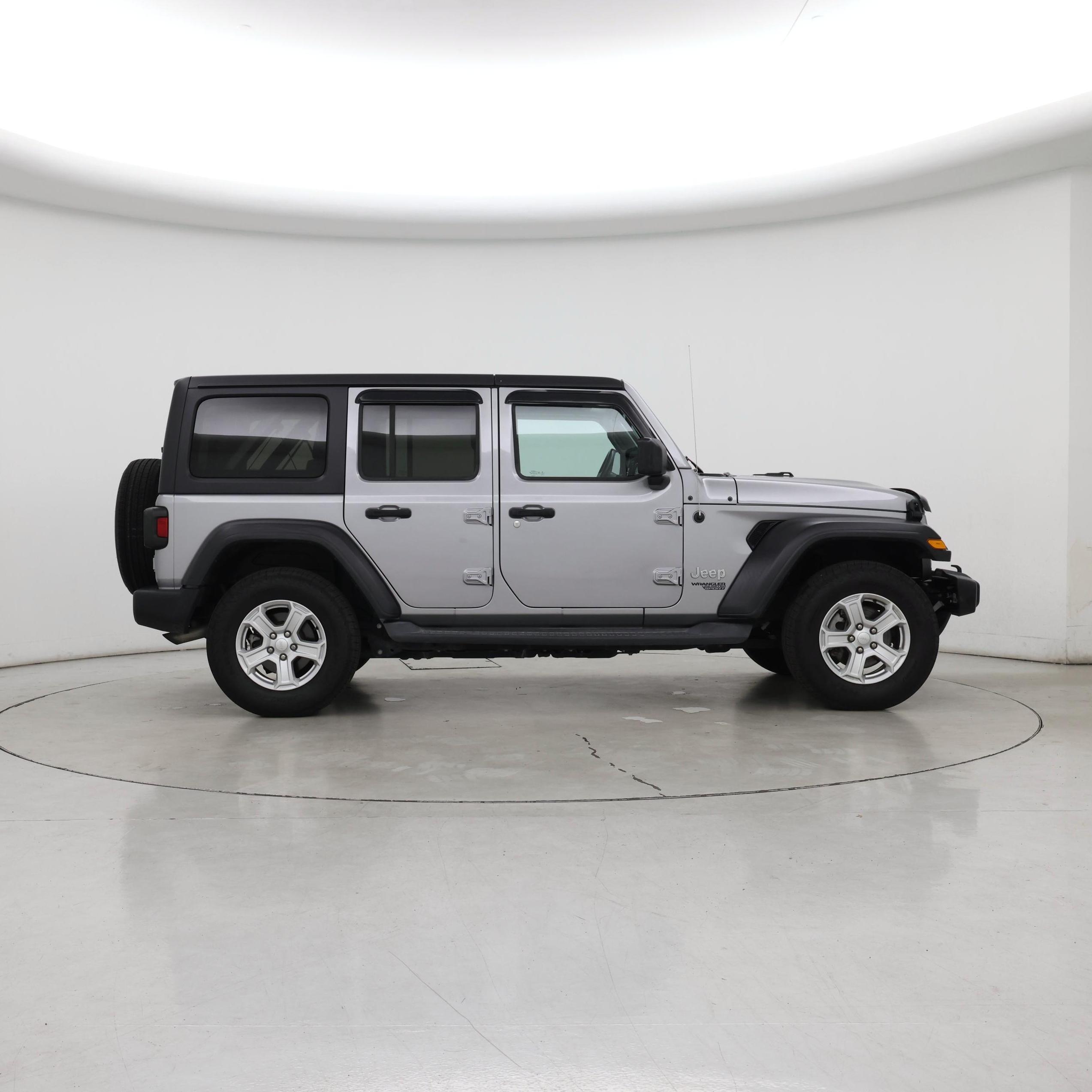 Thumbnail: 2020 Jeep Wrangler - 7