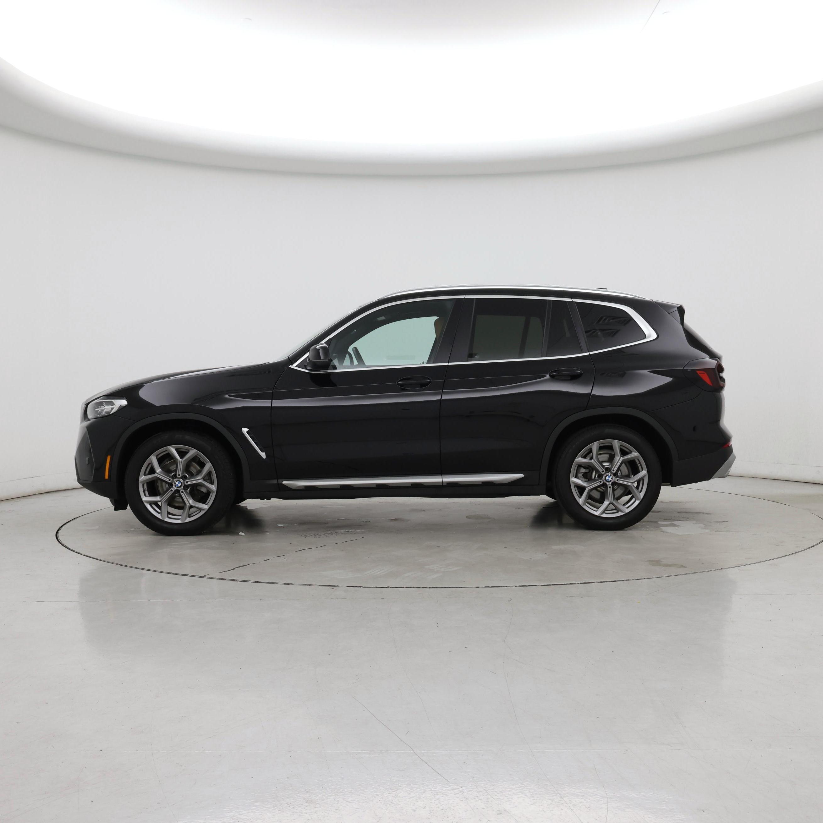 Thumbnail: 2023 BMW X3 - 3