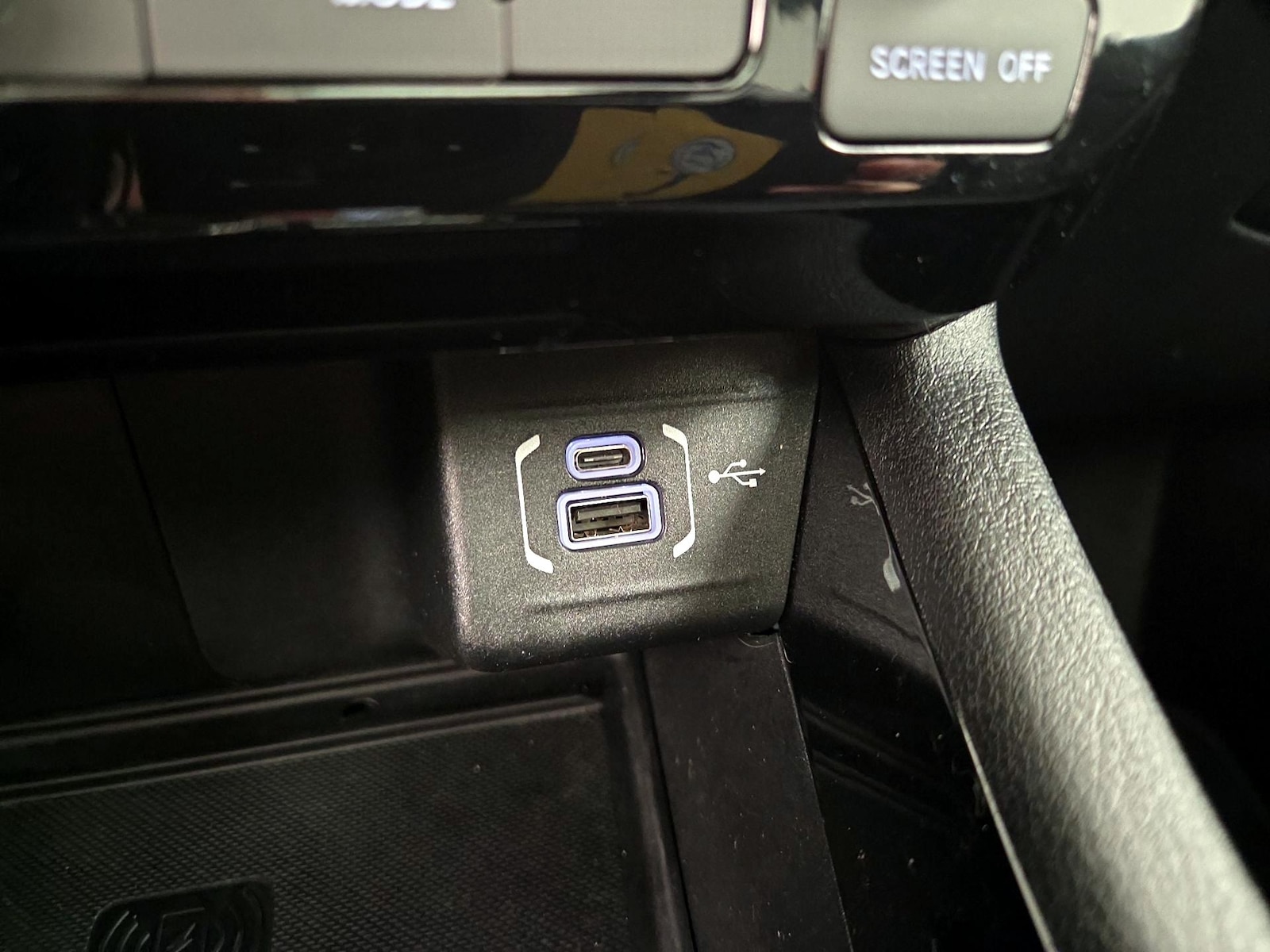 2022 Jeep Compass (RED) Edition - Photo 20
