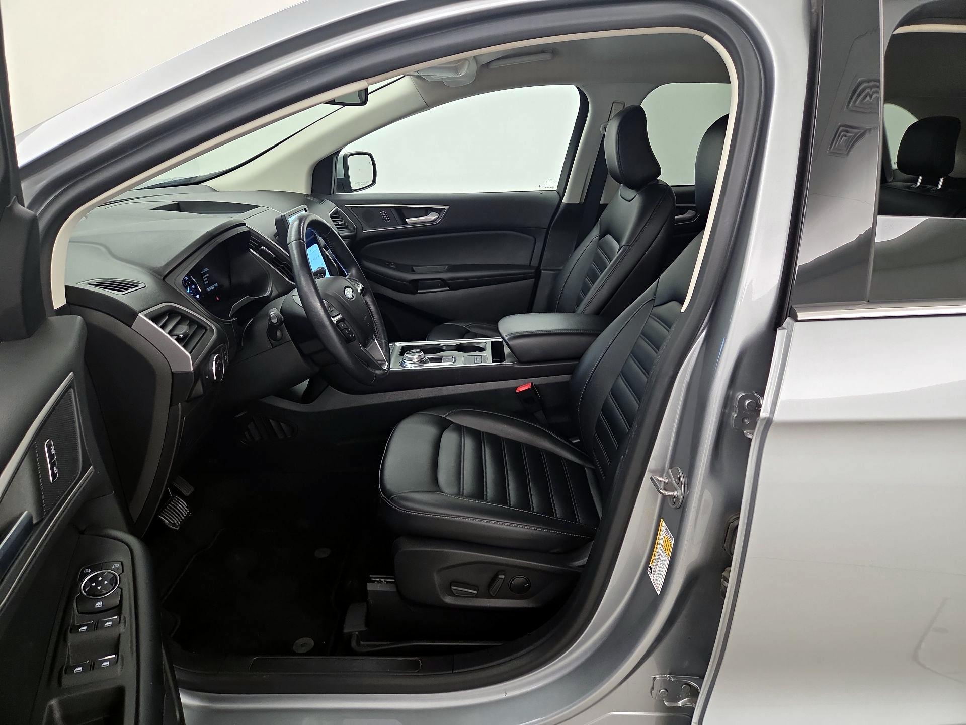 Thumbnail: 2022 Ford Edge - 11