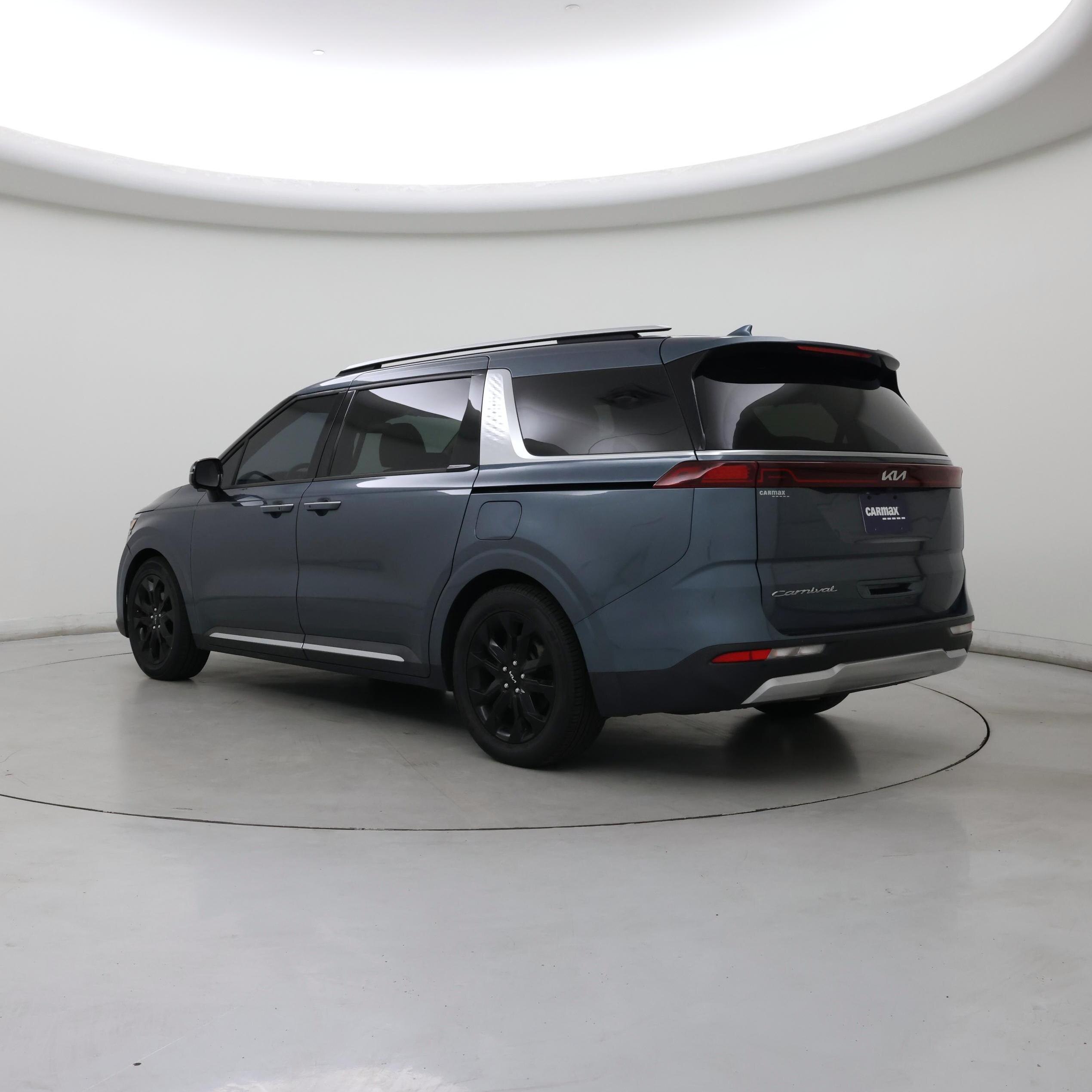 Thumbnail: 2022 Kia Carnival - 2