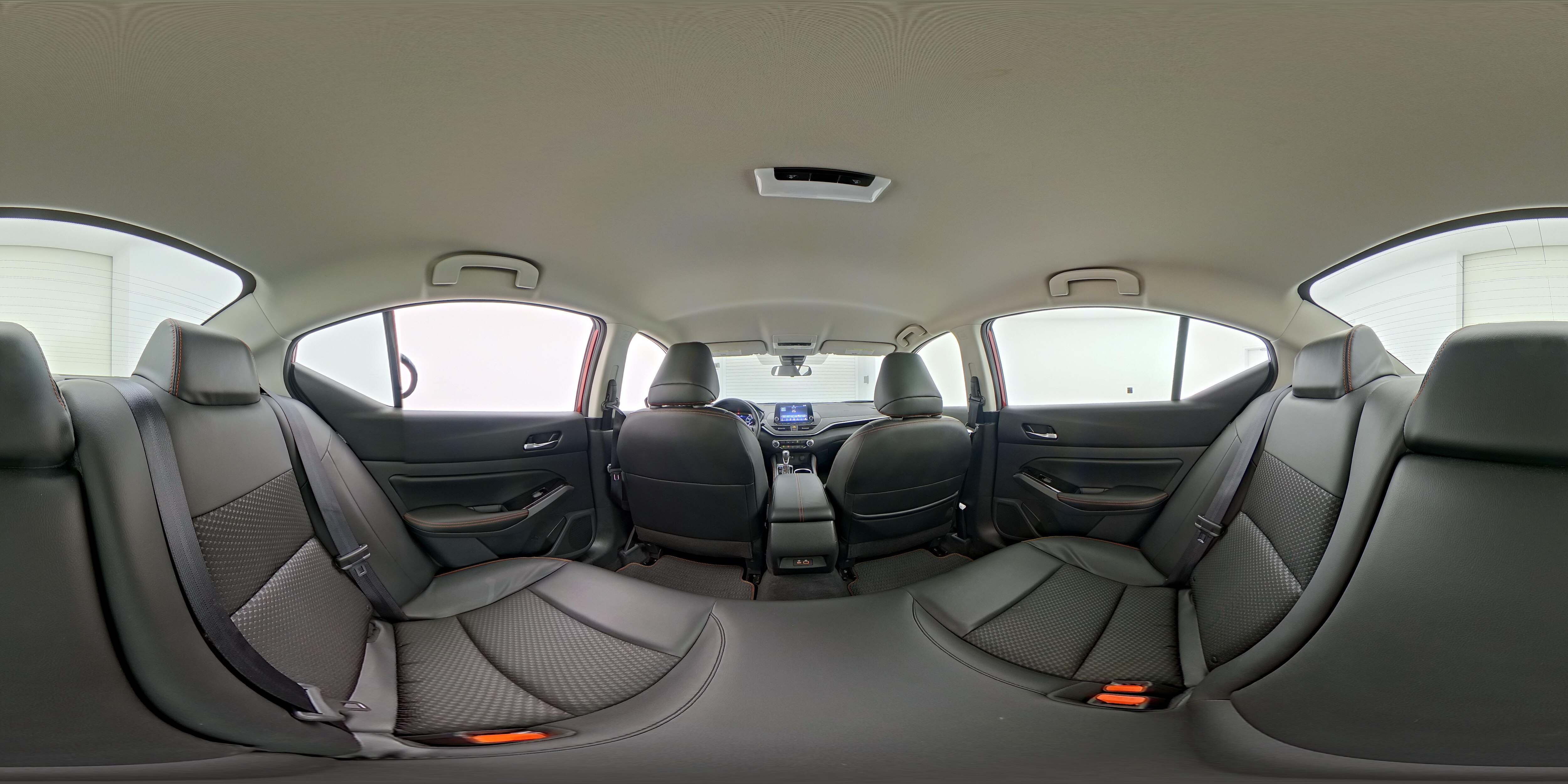 2024 Nissan Altima SR - Photo 25