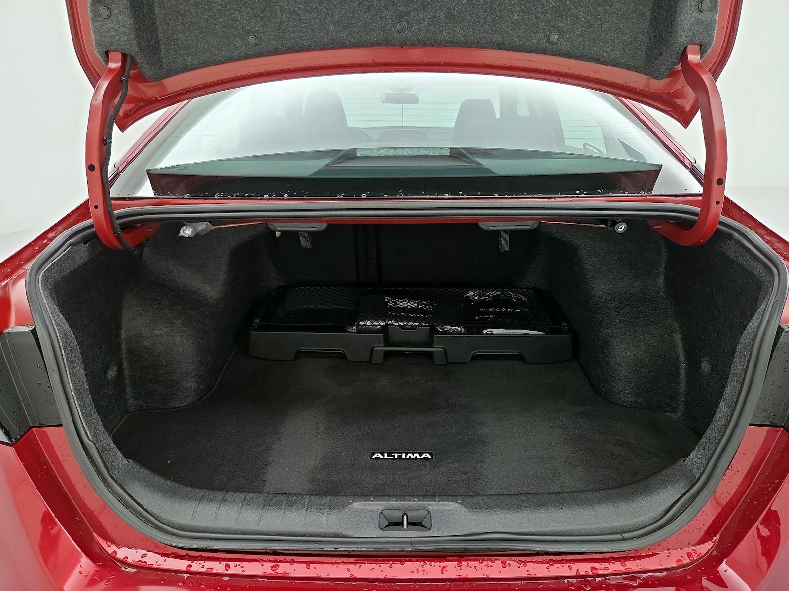 2024 Nissan Altima SR - Photo 21