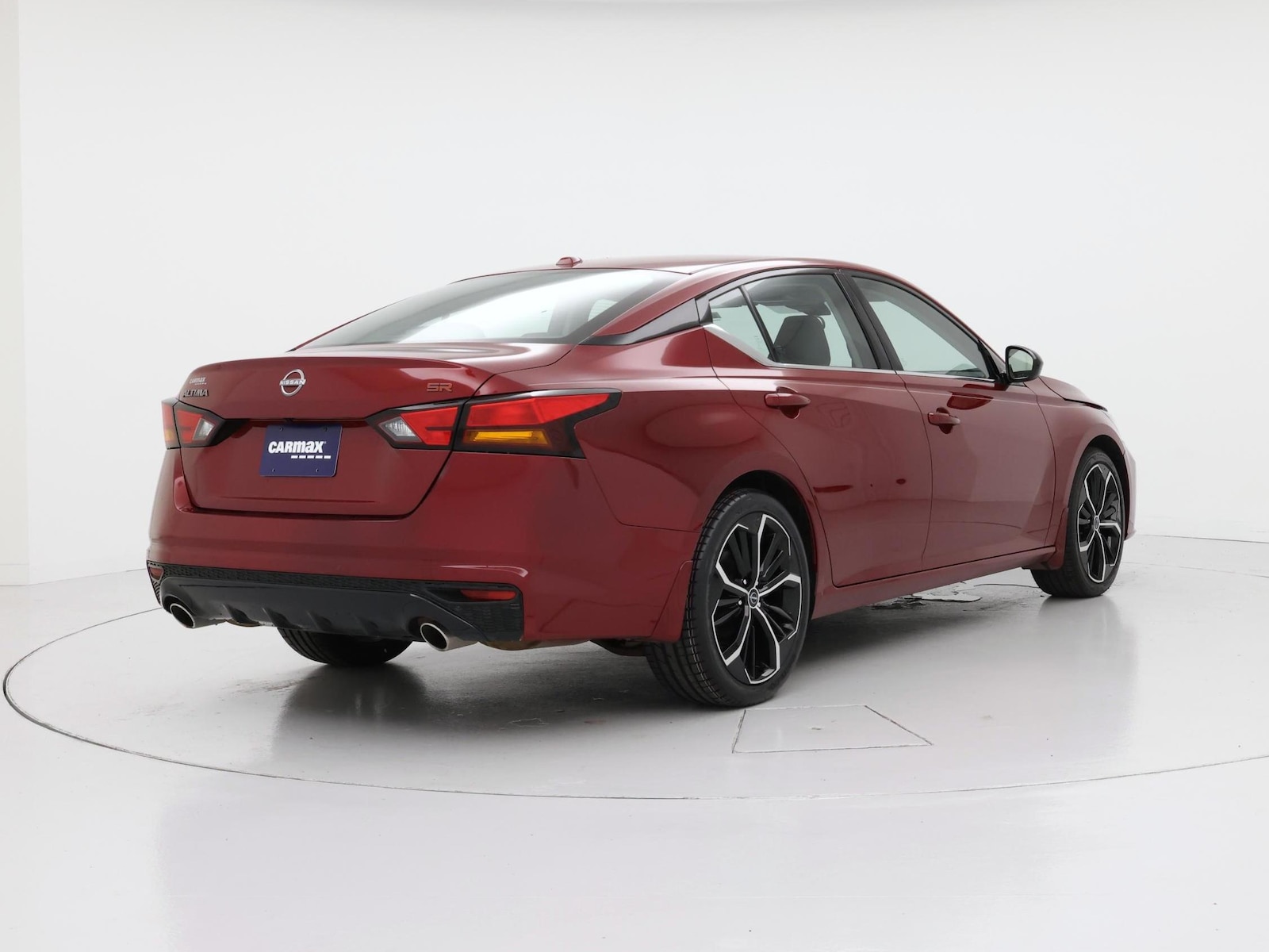 2024 Nissan Altima SR - Photo 9
