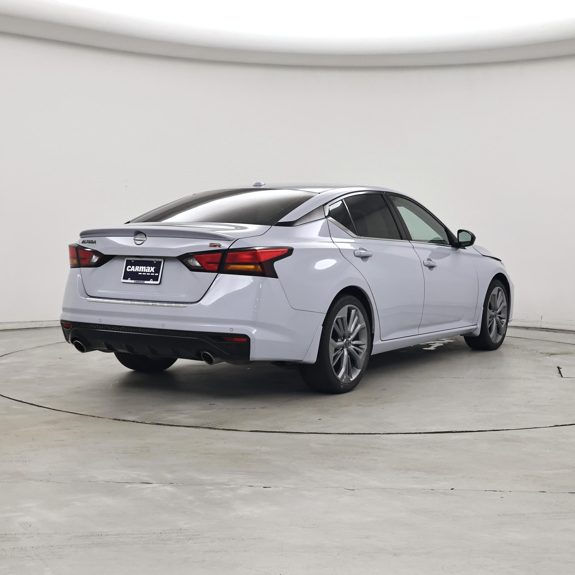 Thumbnail: 2023 Nissan Altima - 8