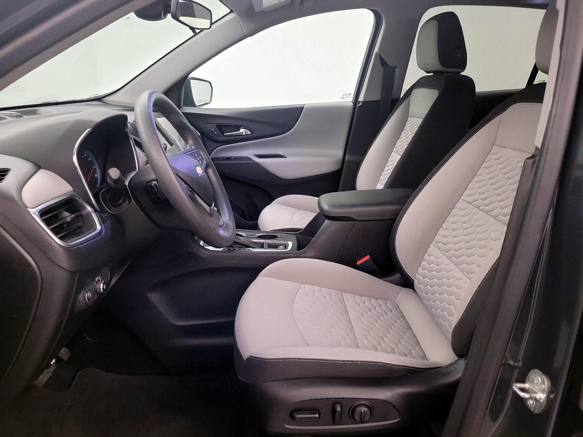 Thumbnail: 2021 Chevrolet Equinox - 11