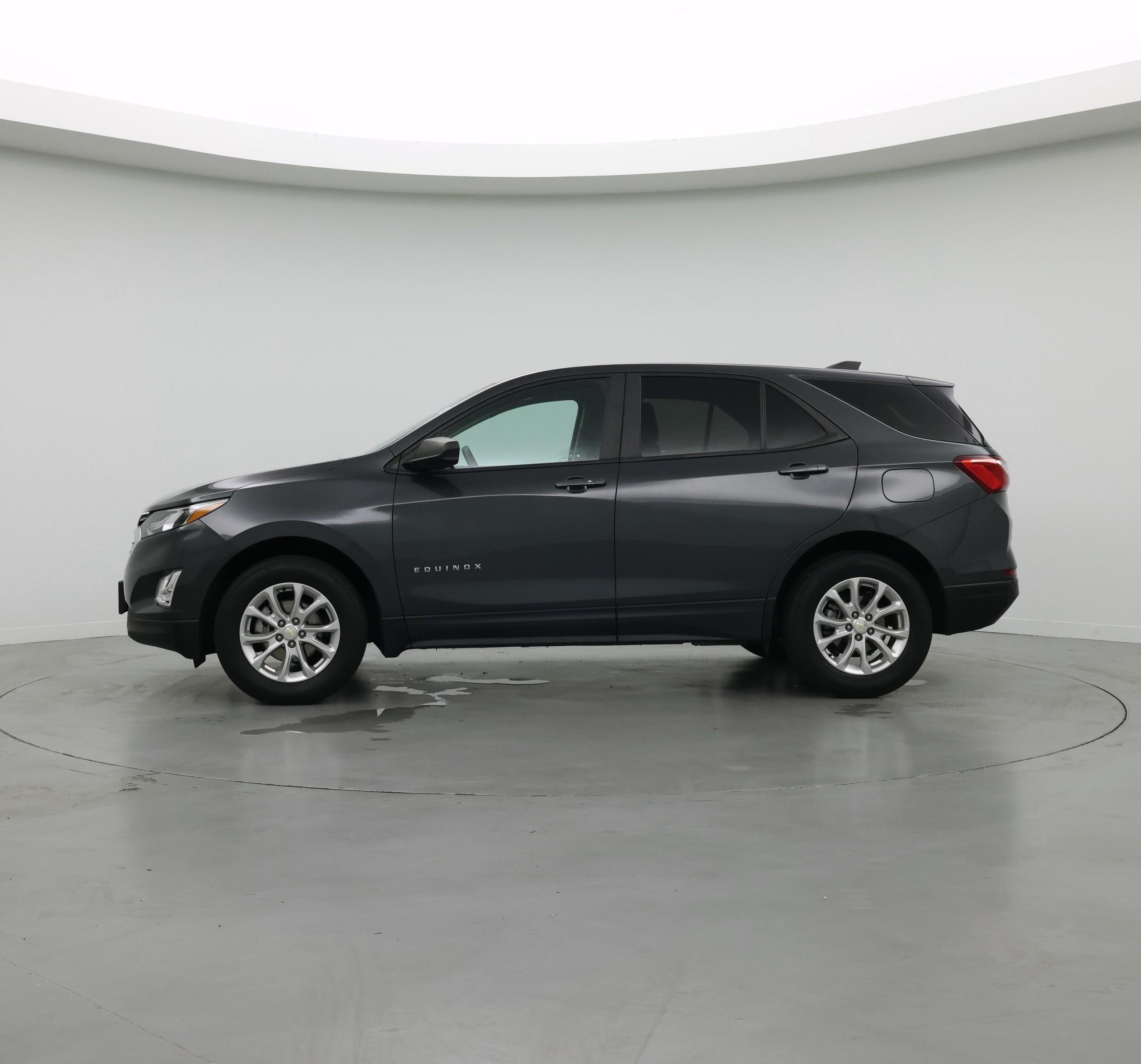 Thumbnail: 2021 Chevrolet Equinox - 3