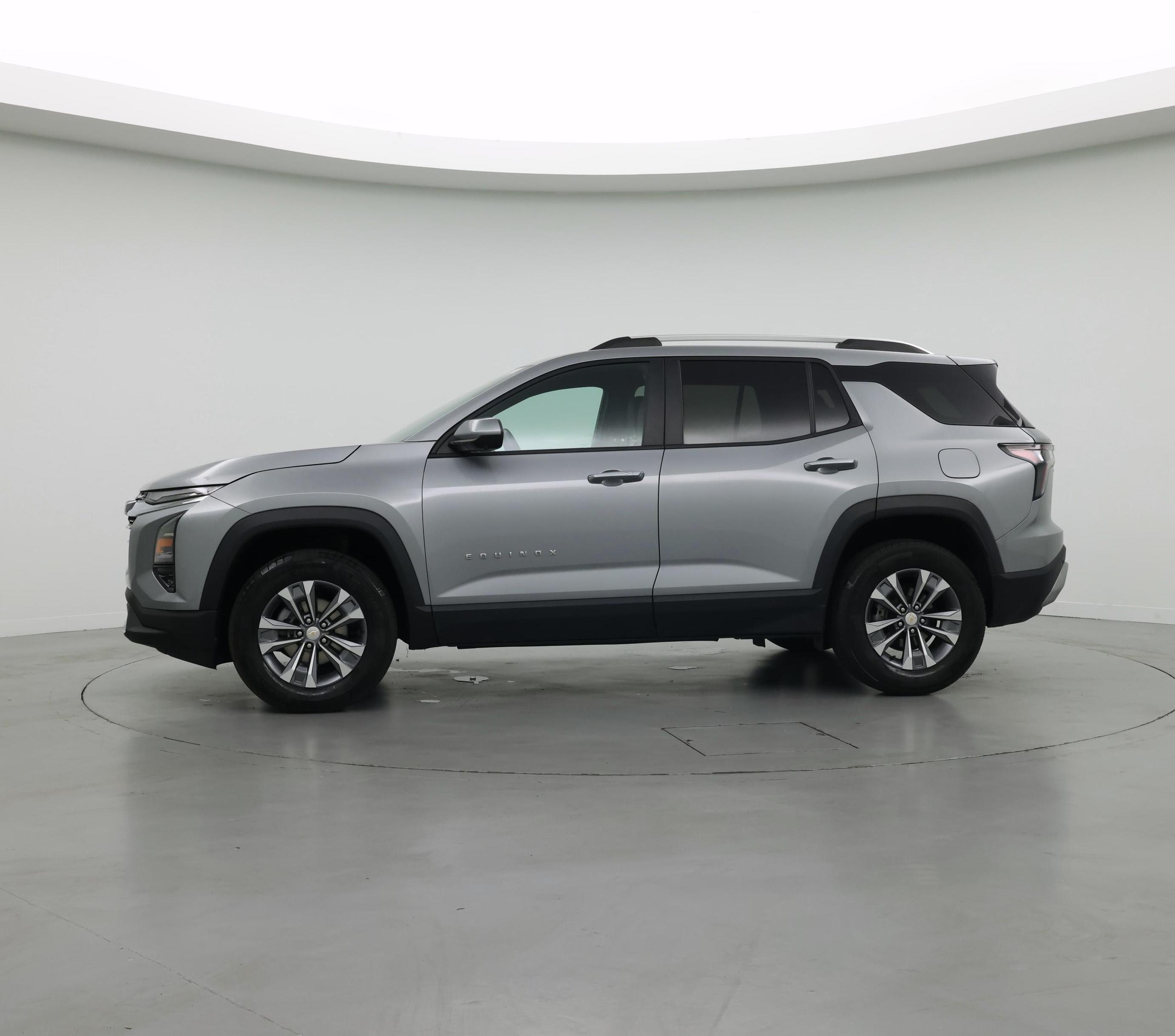 Thumbnail: 2025 Chevrolet Equinox - 3