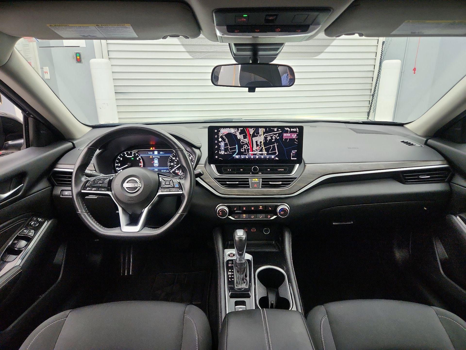 Thumbnail: 2023 Nissan Altima - 9