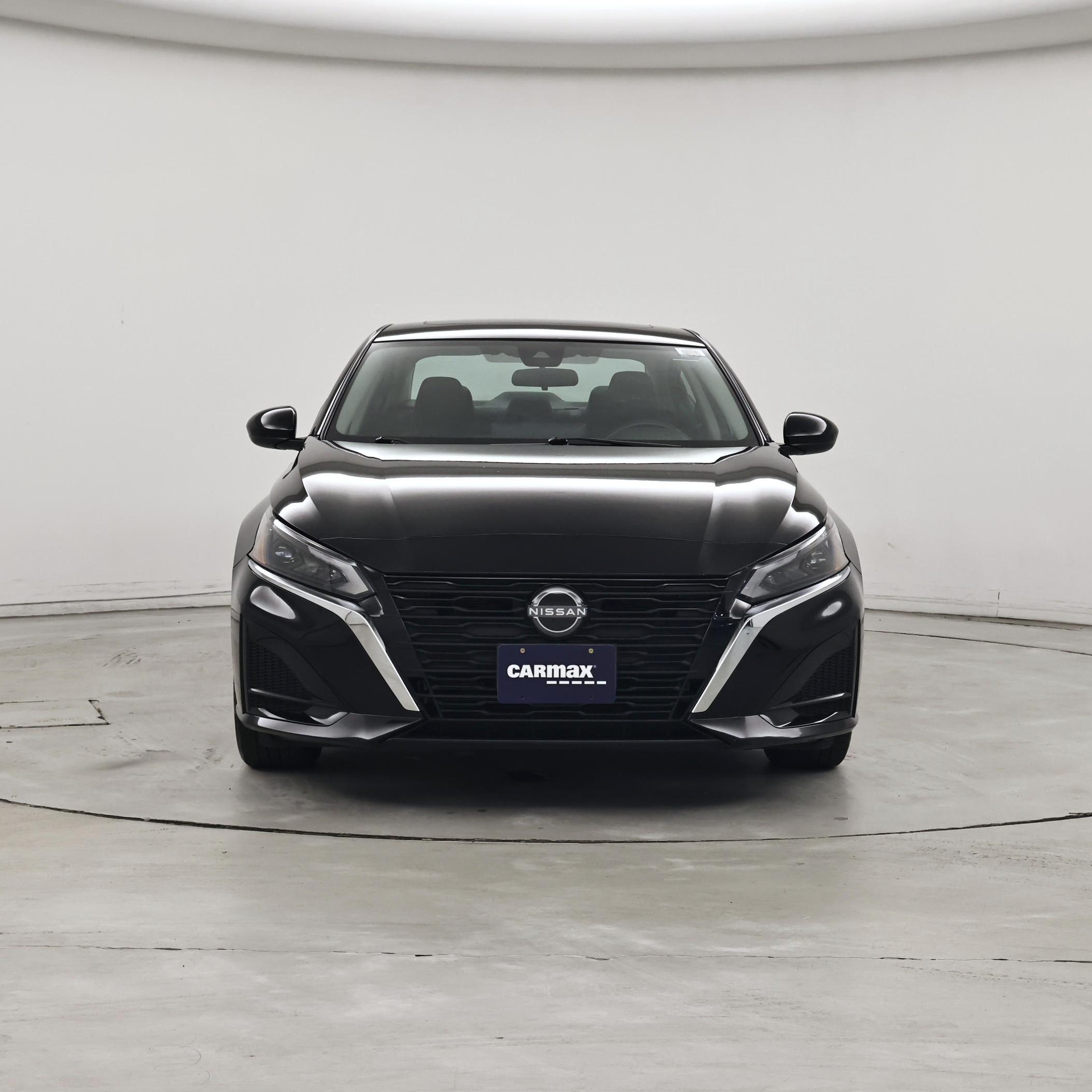 Thumbnail: 2023 Nissan Altima - 5