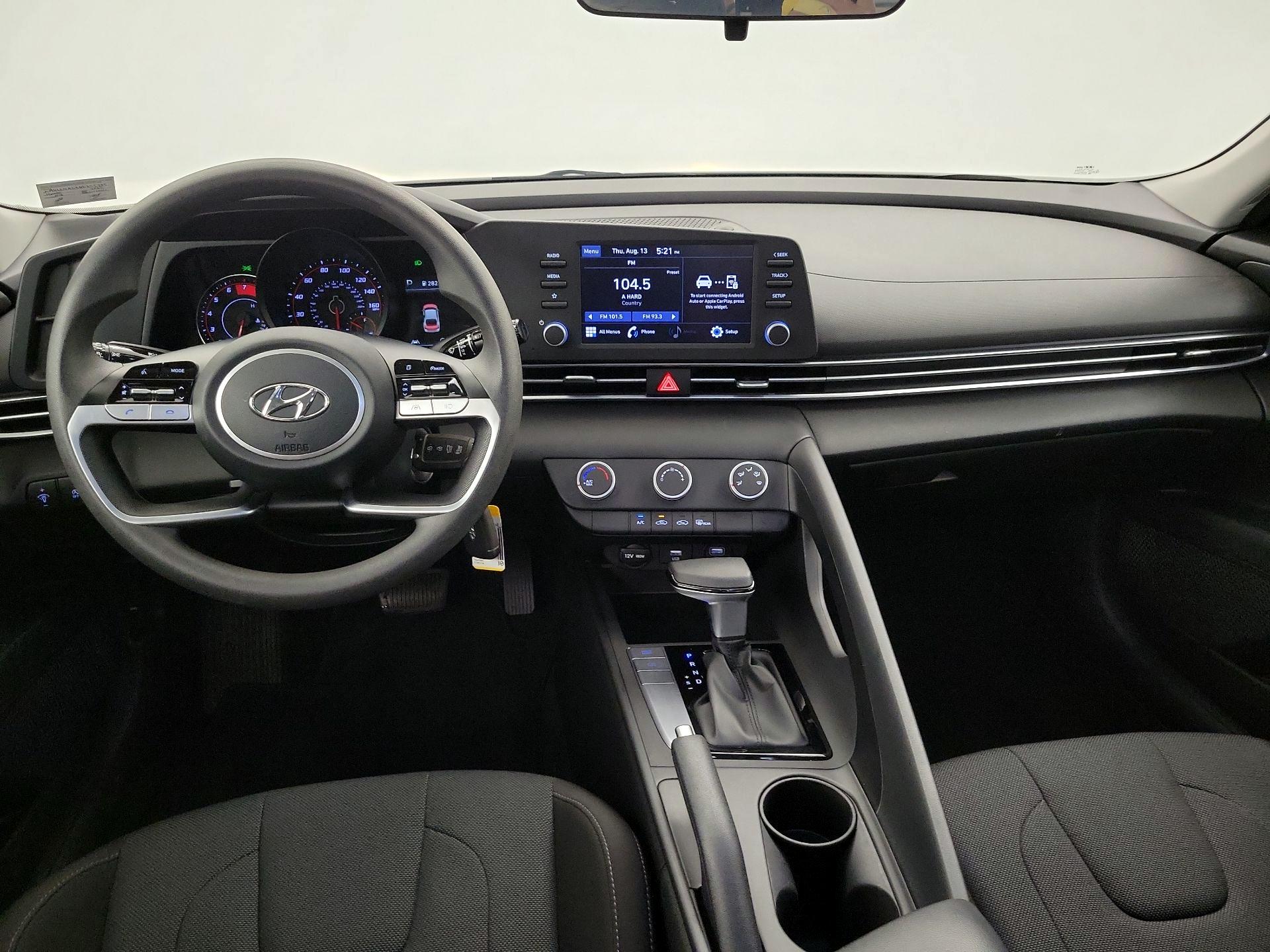 Thumbnail: 2022 Hyundai Elantra - 9