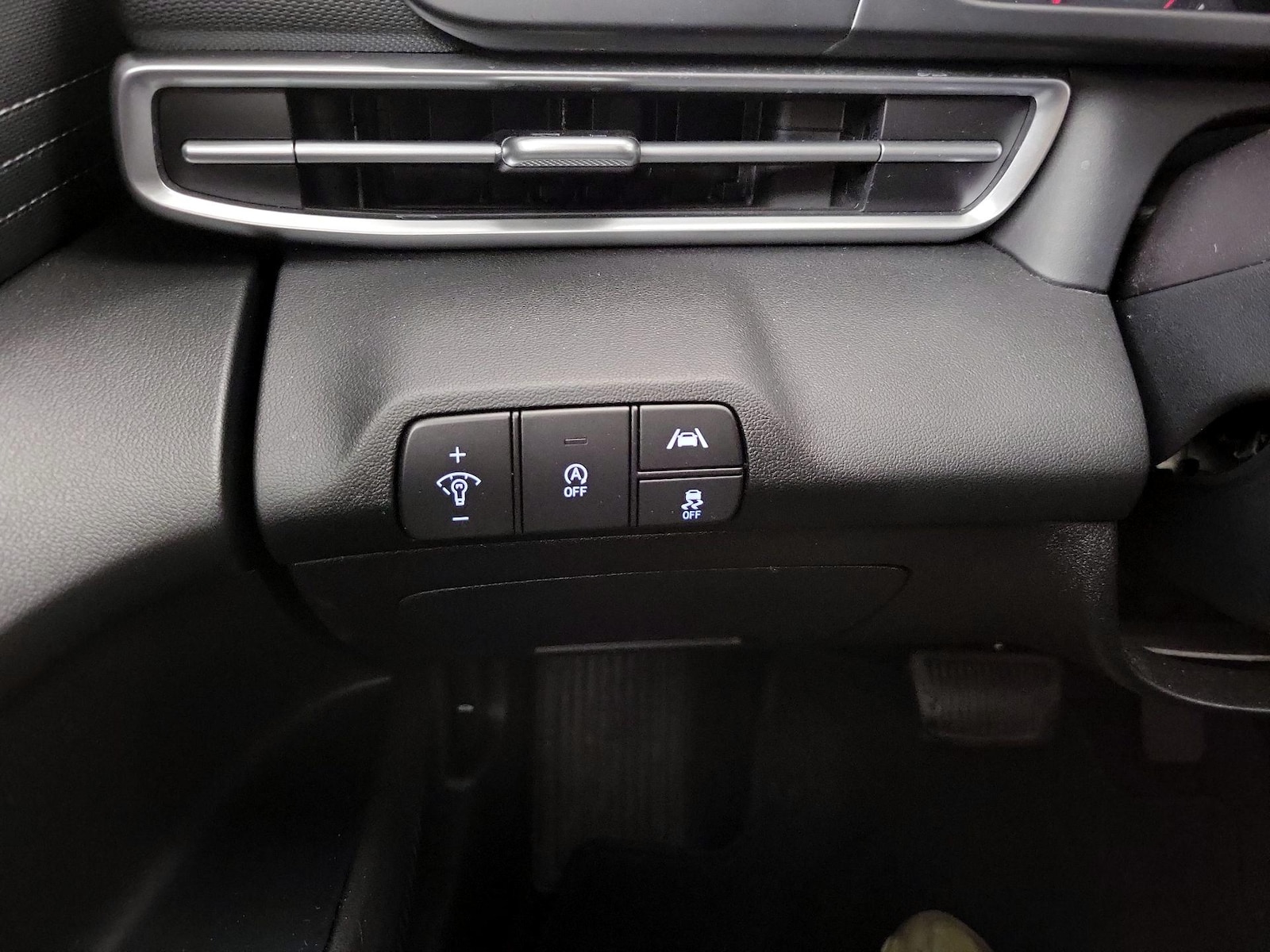 2022 Hyundai Elantra SE - Photo 14