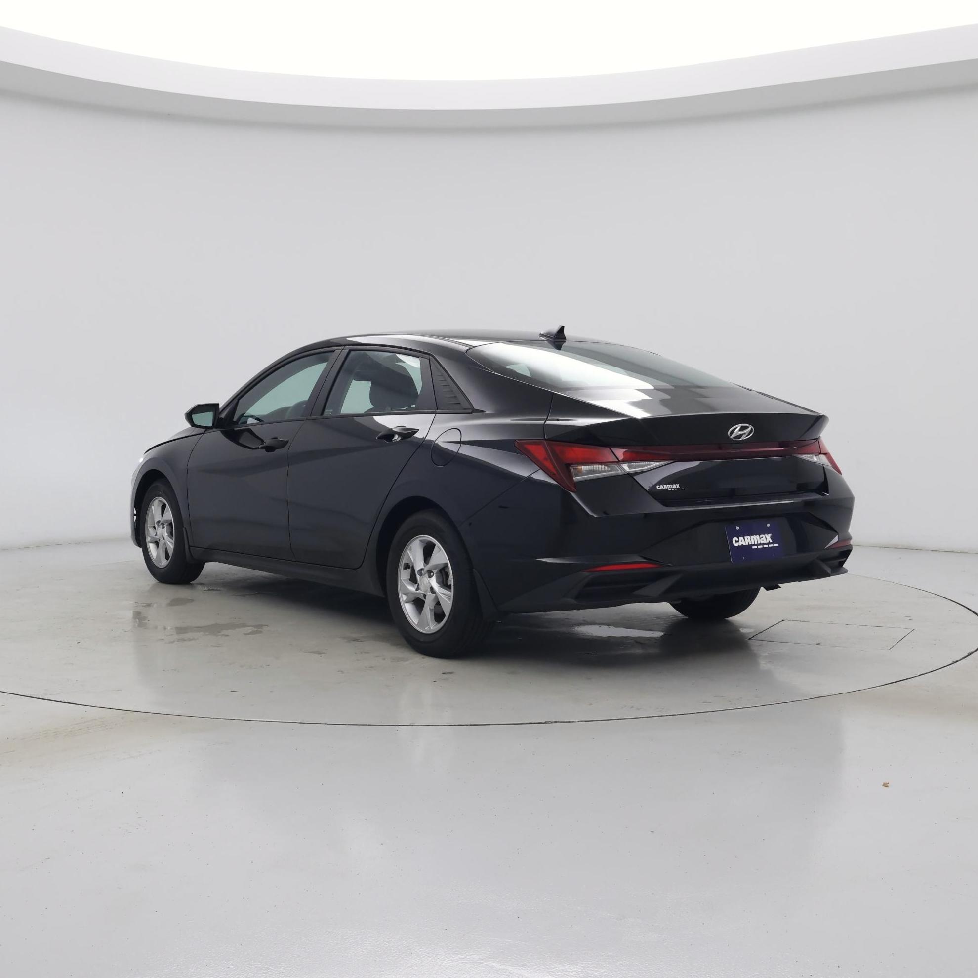 Thumbnail: 2022 Hyundai Elantra - 2