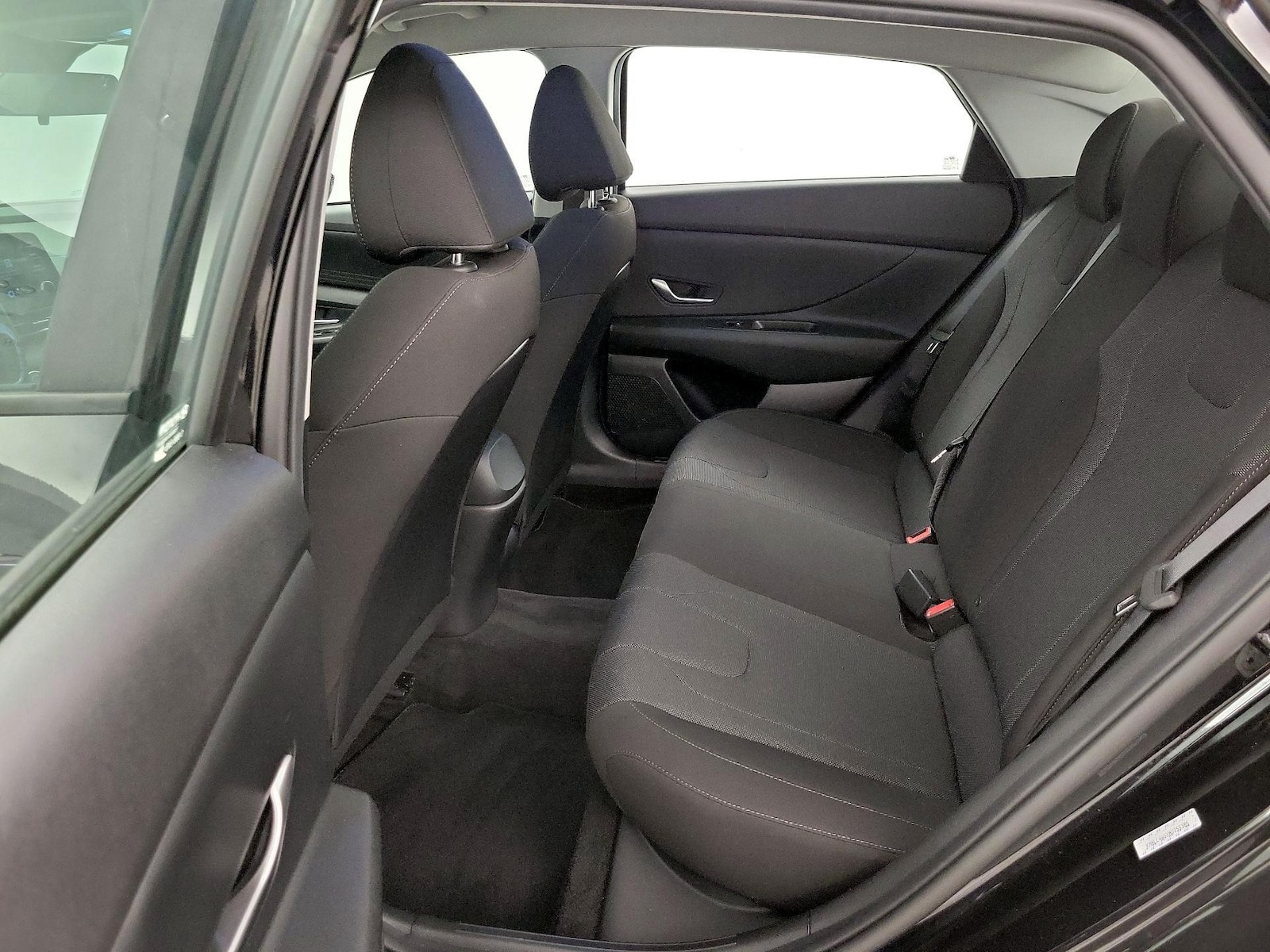 2022 Hyundai Elantra SE - Photo 20