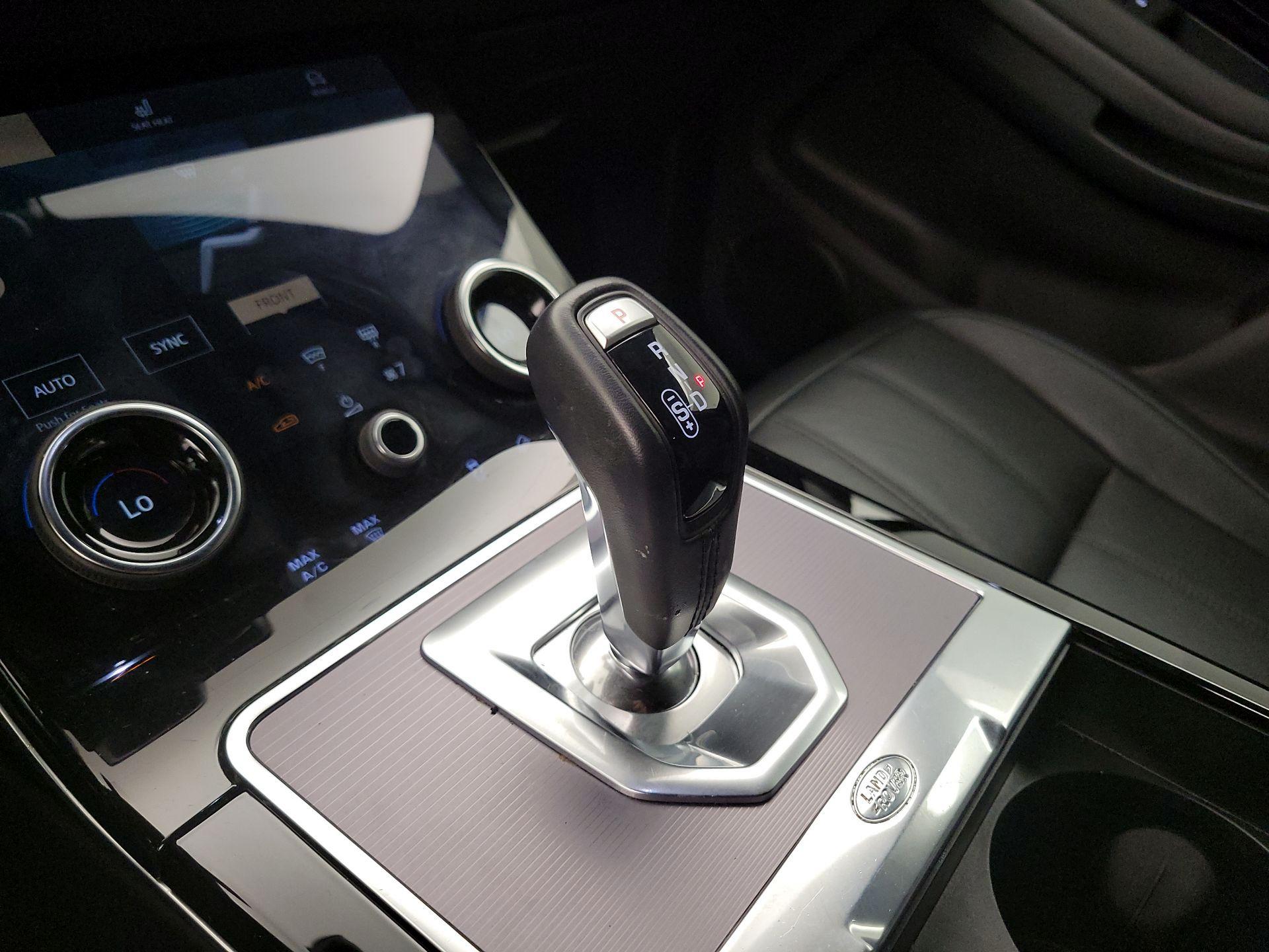 Thumbnail: 2023 Land Rover Range Rover Evoque - 17