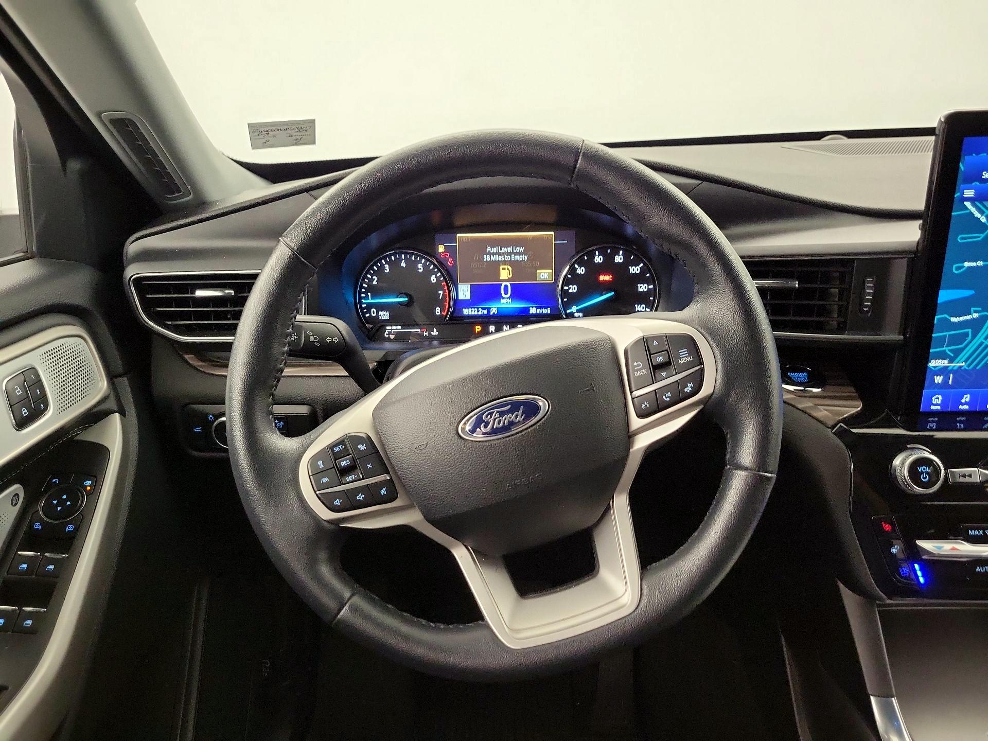 Thumbnail: 2023 Ford Explorer - 10