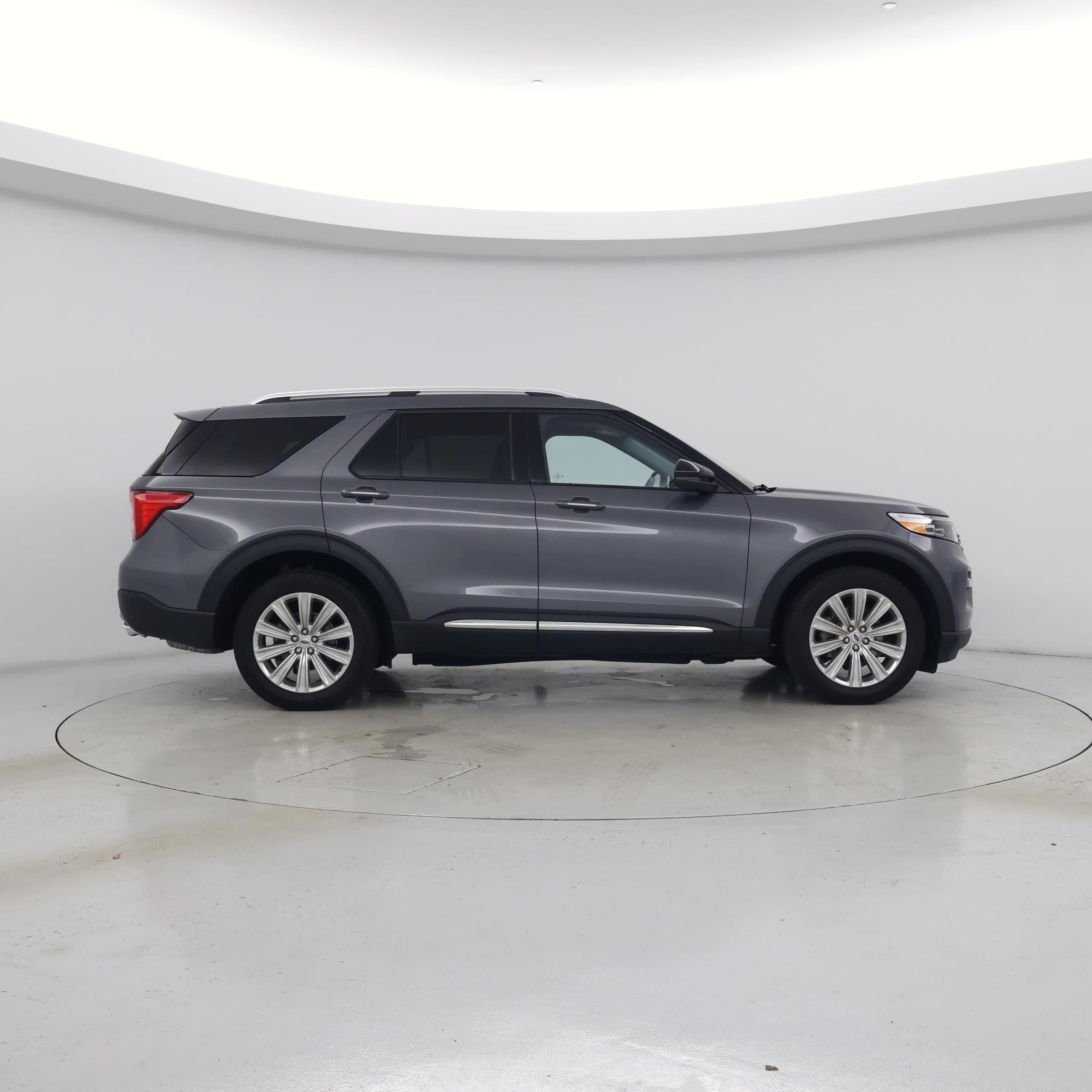 Thumbnail: 2023 Ford Explorer - 7