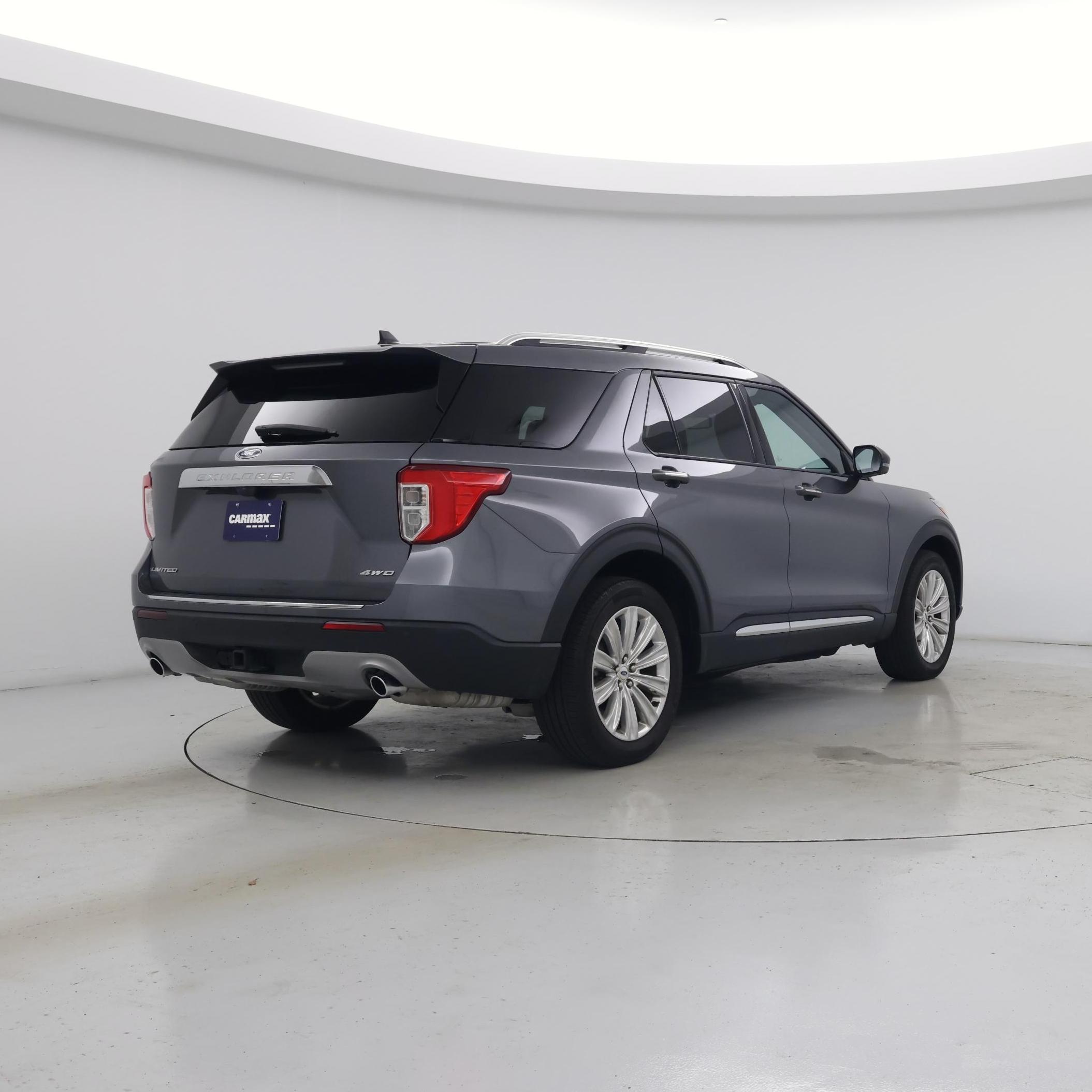 Thumbnail: 2023 Ford Explorer - 8