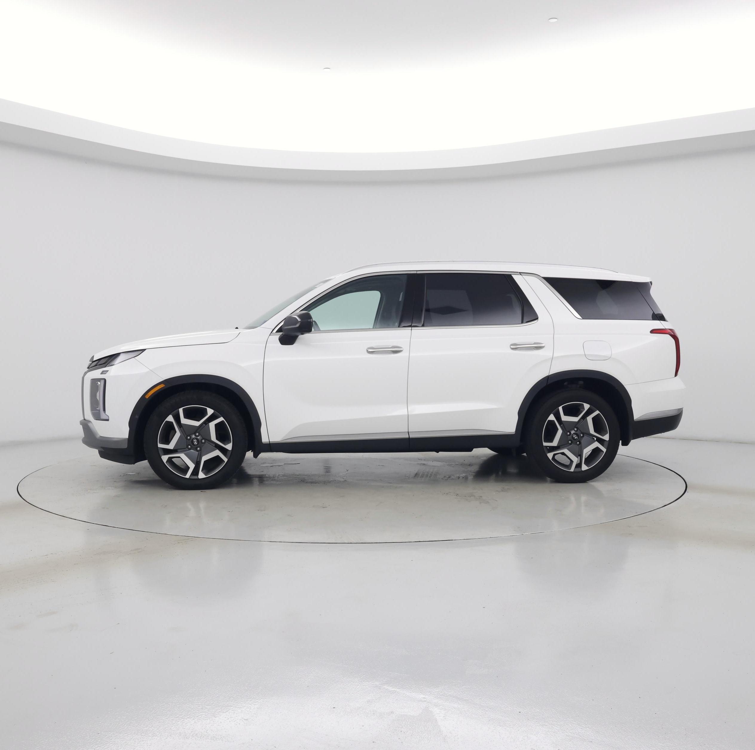 Thumbnail: 2023 Hyundai Palisade - 3