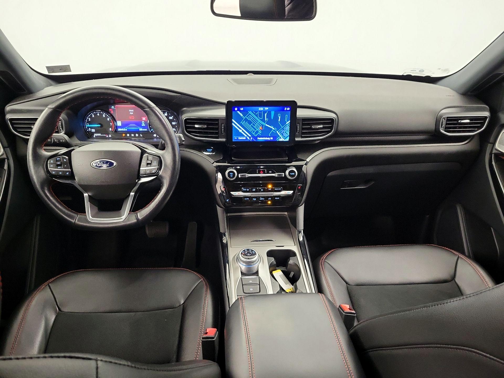 Thumbnail: 2022 Ford Explorer - 9