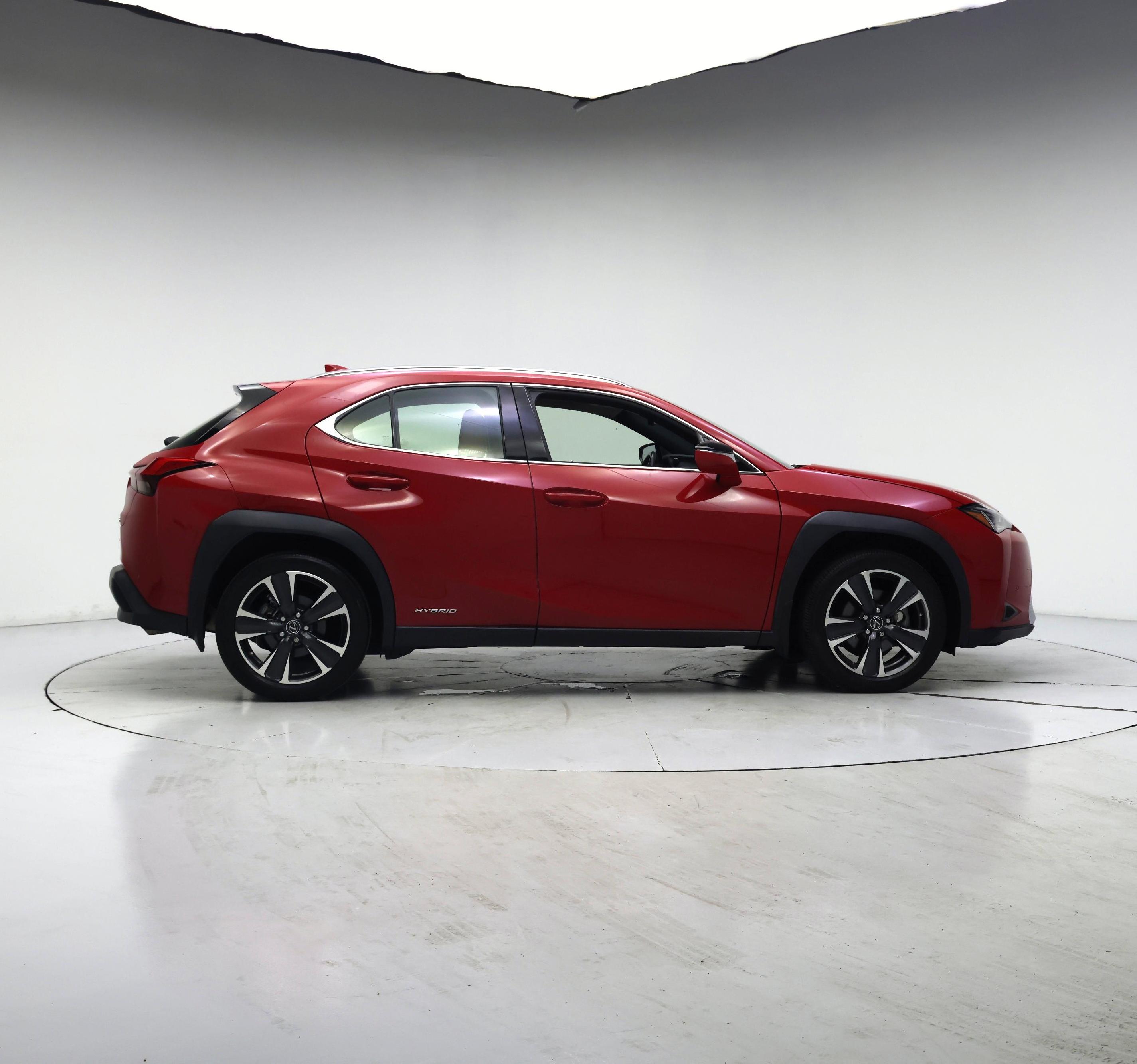 Thumbnail: 2021 Lexus UX - 7