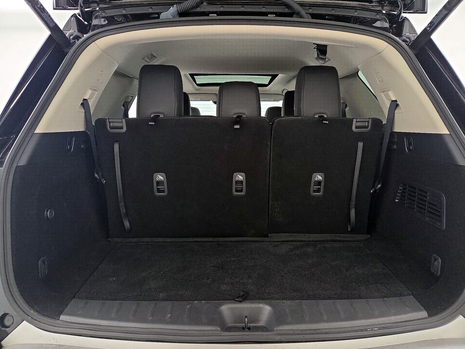 2025 Nissan Pathfinder SL - Photo 24