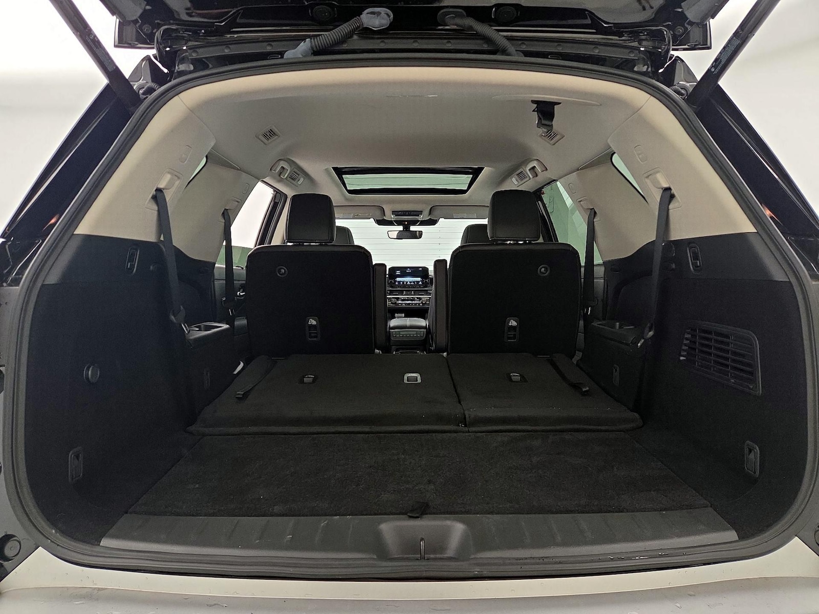 2025 Nissan Pathfinder SL - Photo 25