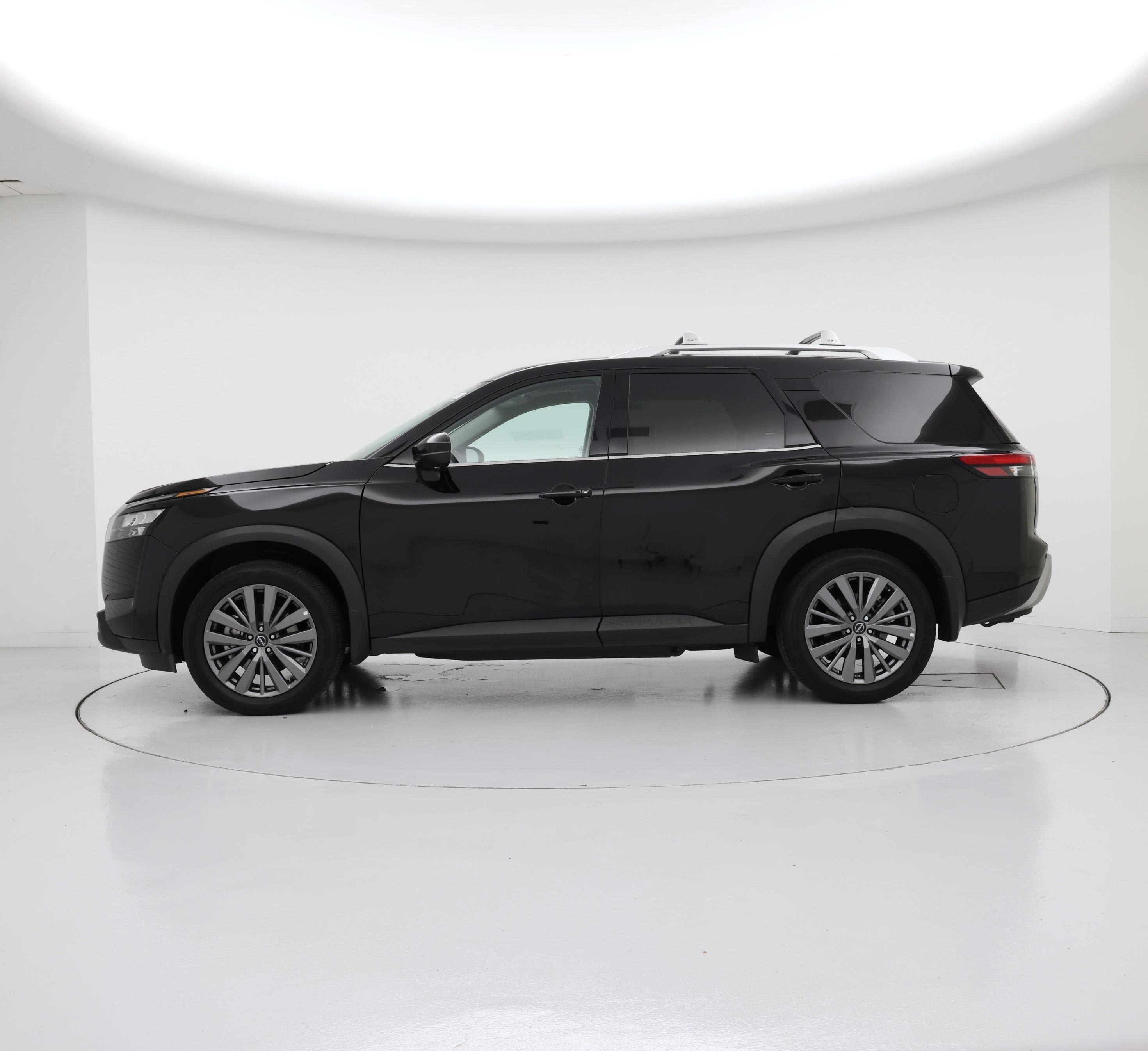 Thumbnail: 2025 Nissan Pathfinder - 3
