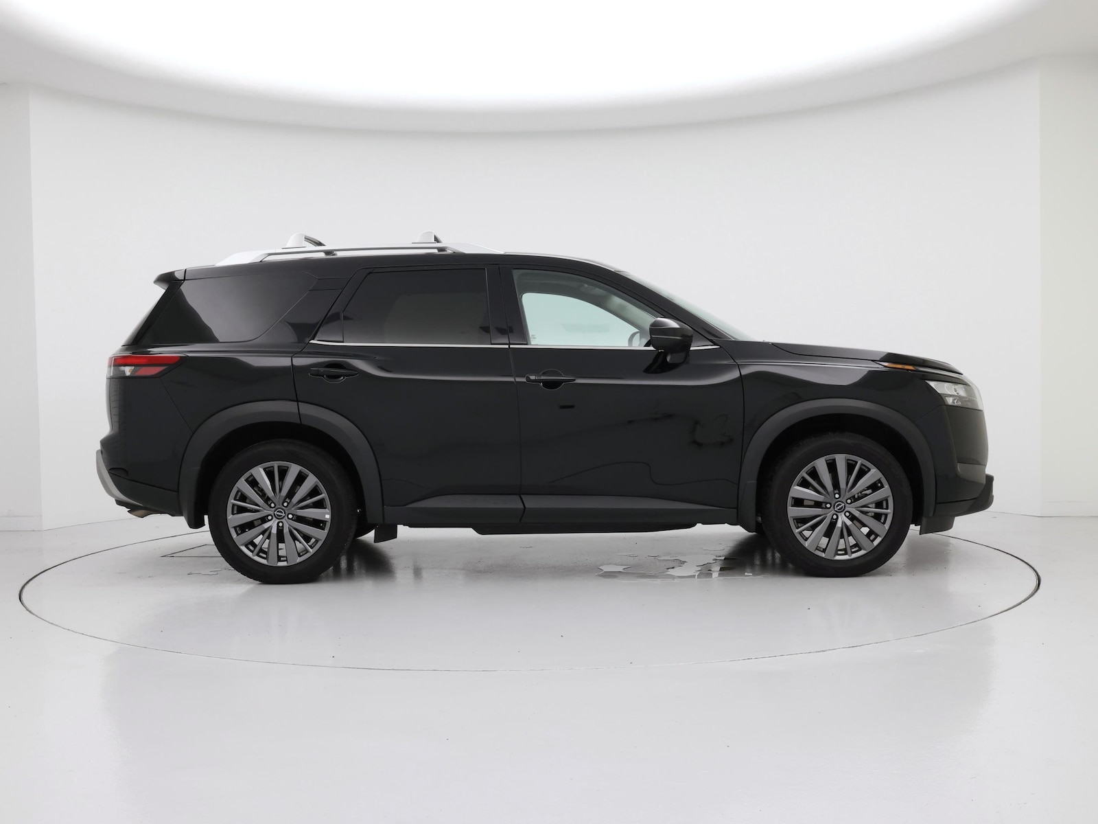 2025 Nissan Pathfinder SL - Photo 8
