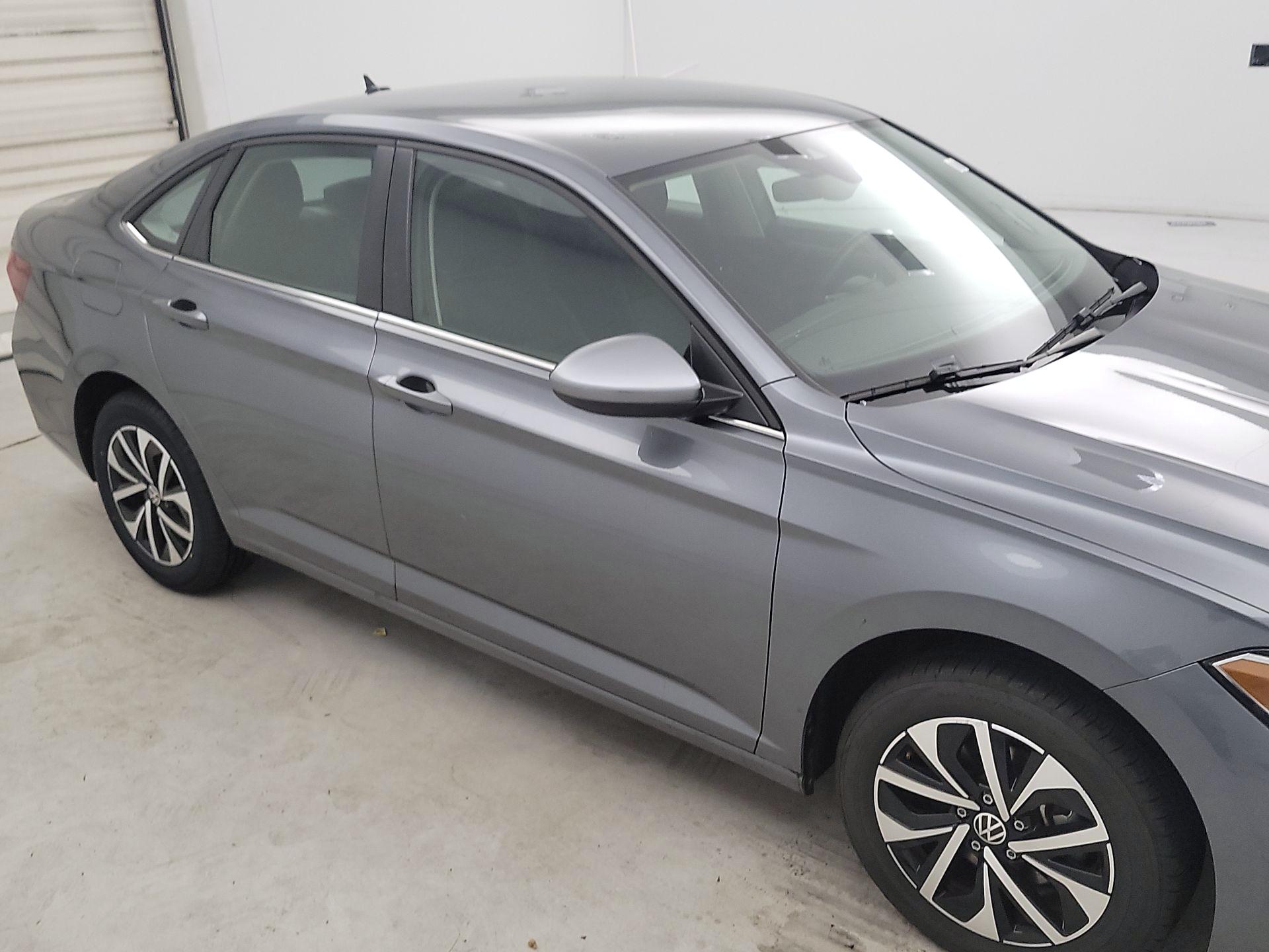 Thumbnail: 2024 Volkswagen Jetta - 1