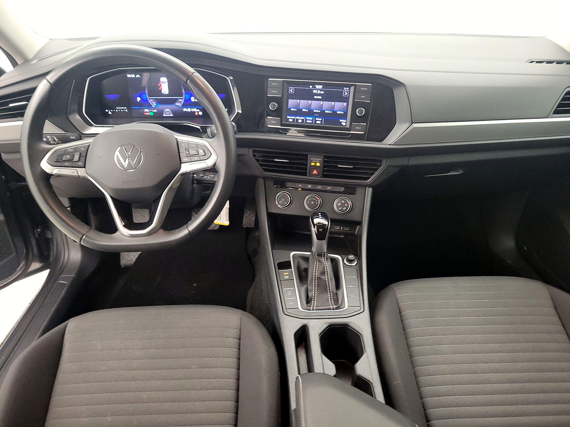 Thumbnail: 2024 Volkswagen Jetta - 8