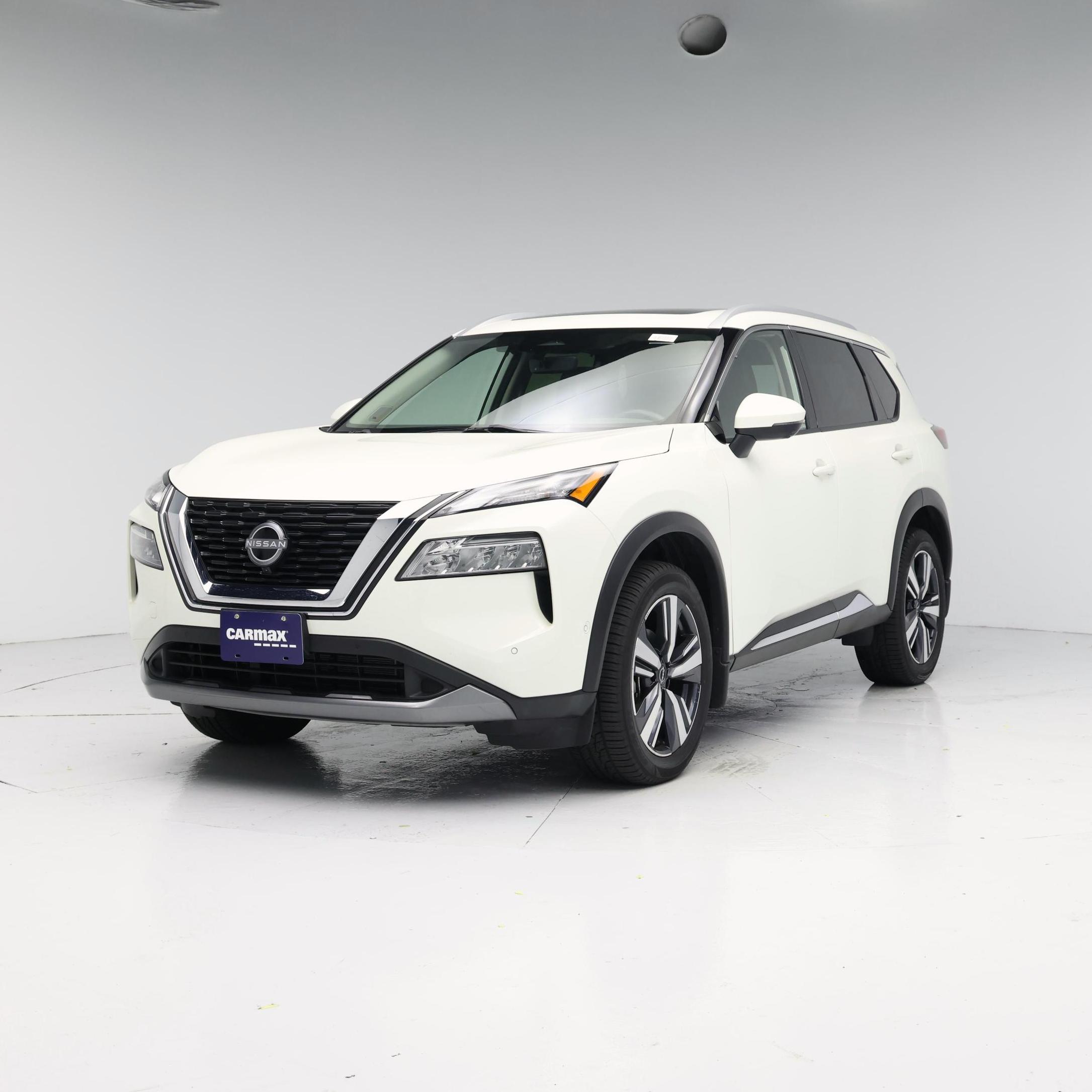 Thumbnail: 2023 Nissan Rogue - 4