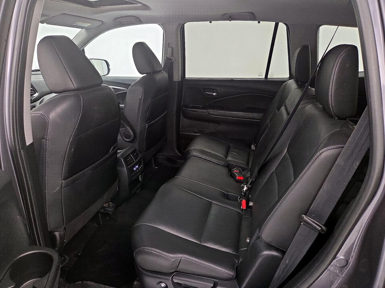 2021 Honda Pilot SE - Photo 21