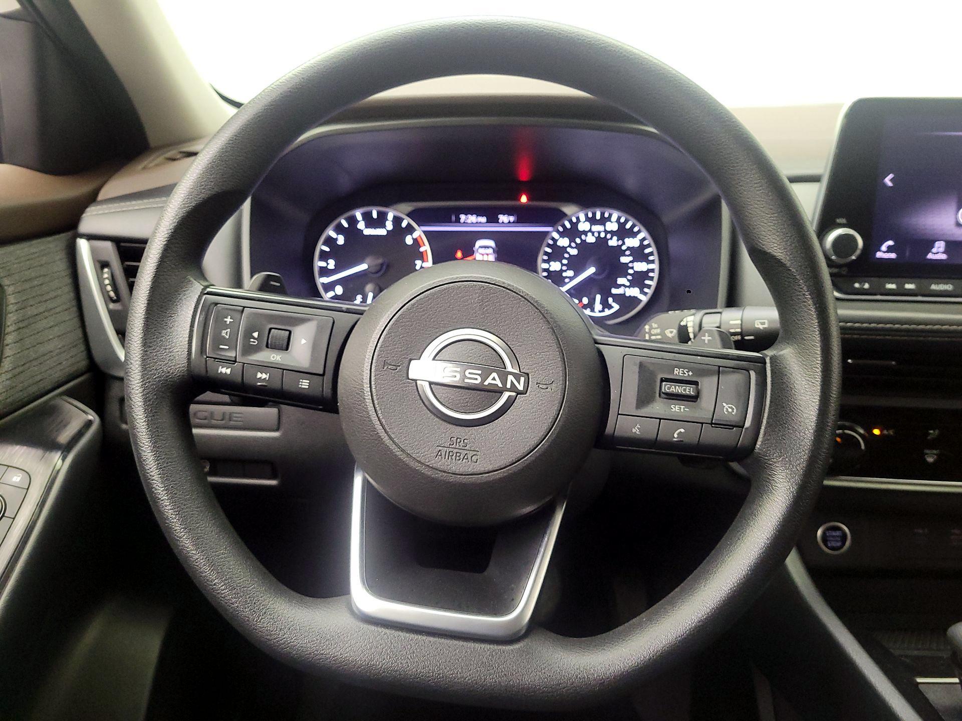 Thumbnail: 2023 Nissan Rogue - 10