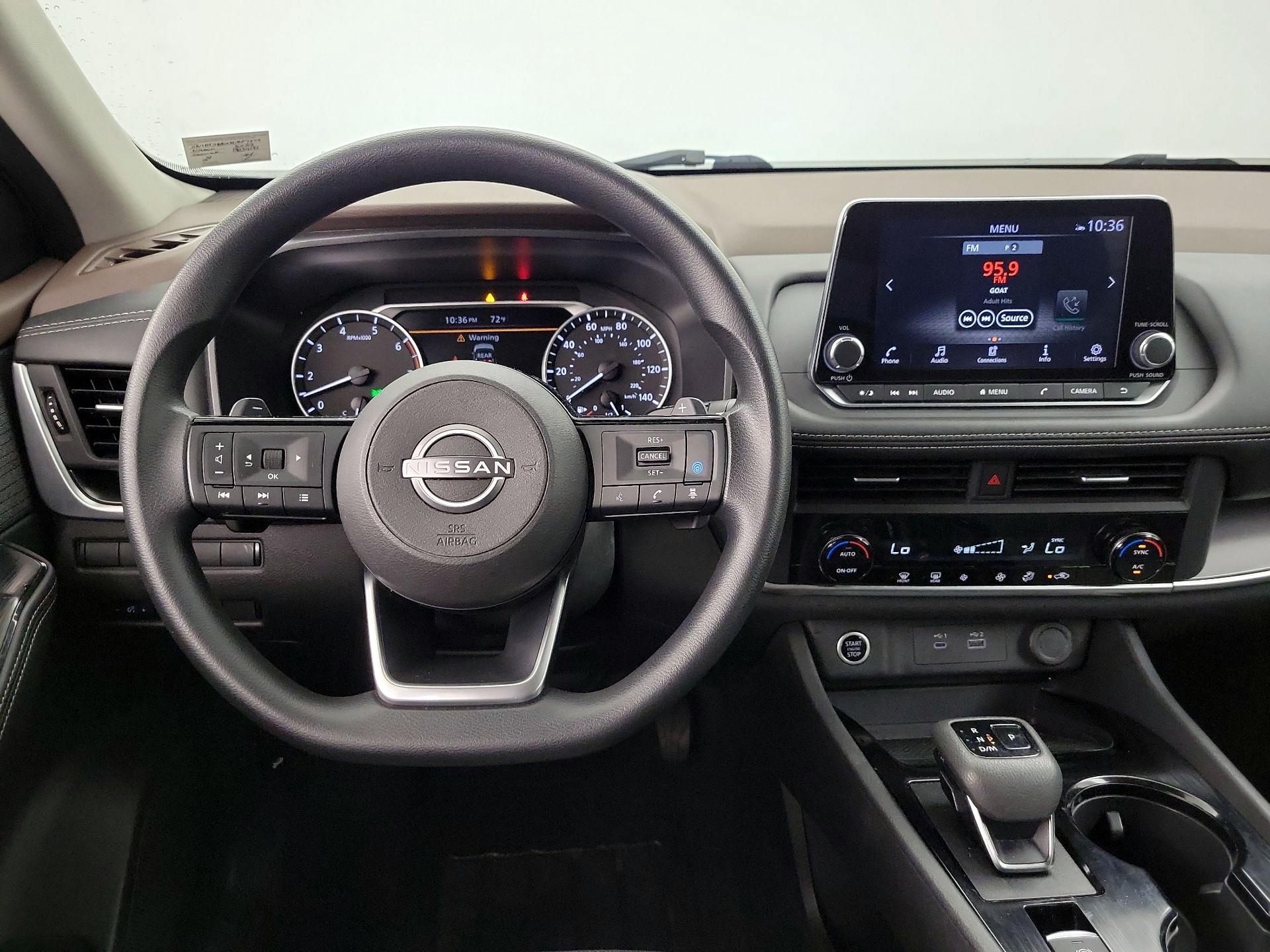 Thumbnail: 2023 Nissan Rogue - 10